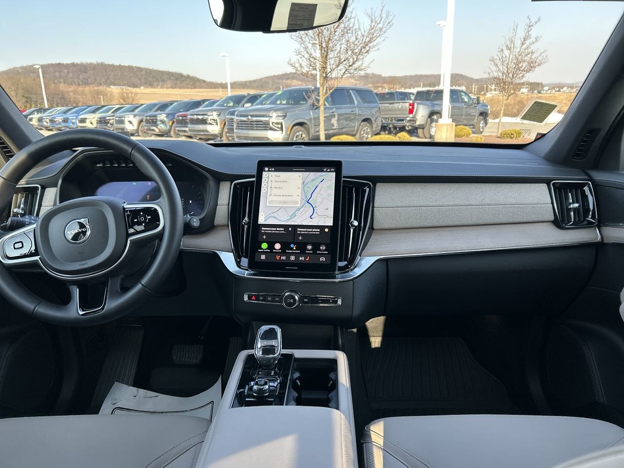 2026 Volvo XC90 Plus