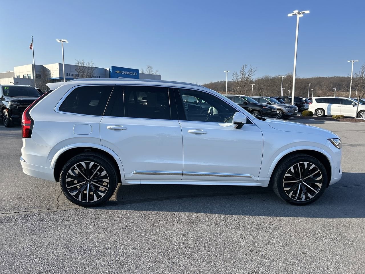 2026 Volvo XC90 Plus