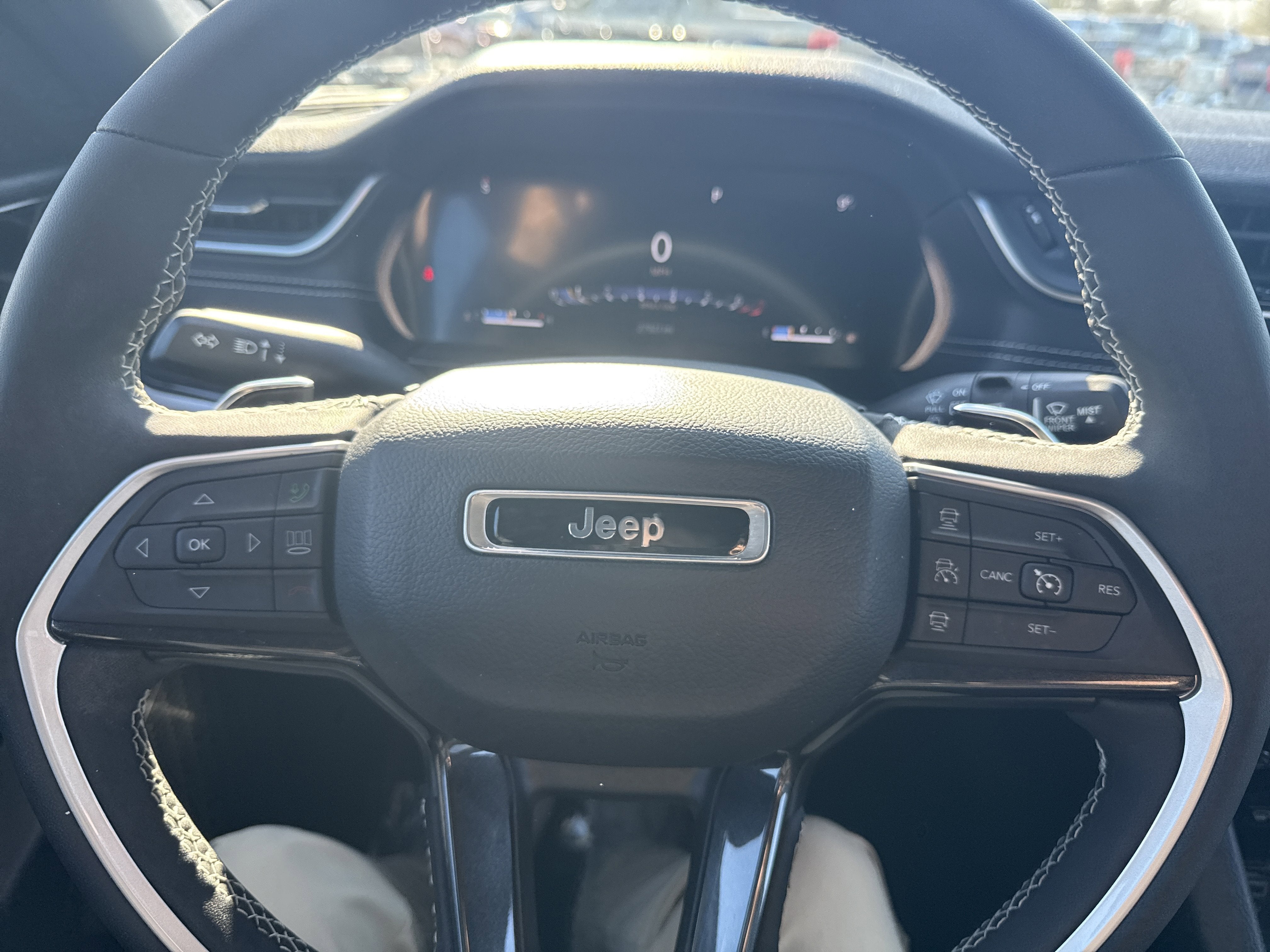 2023 Jeep Grand Cherokee Altitude