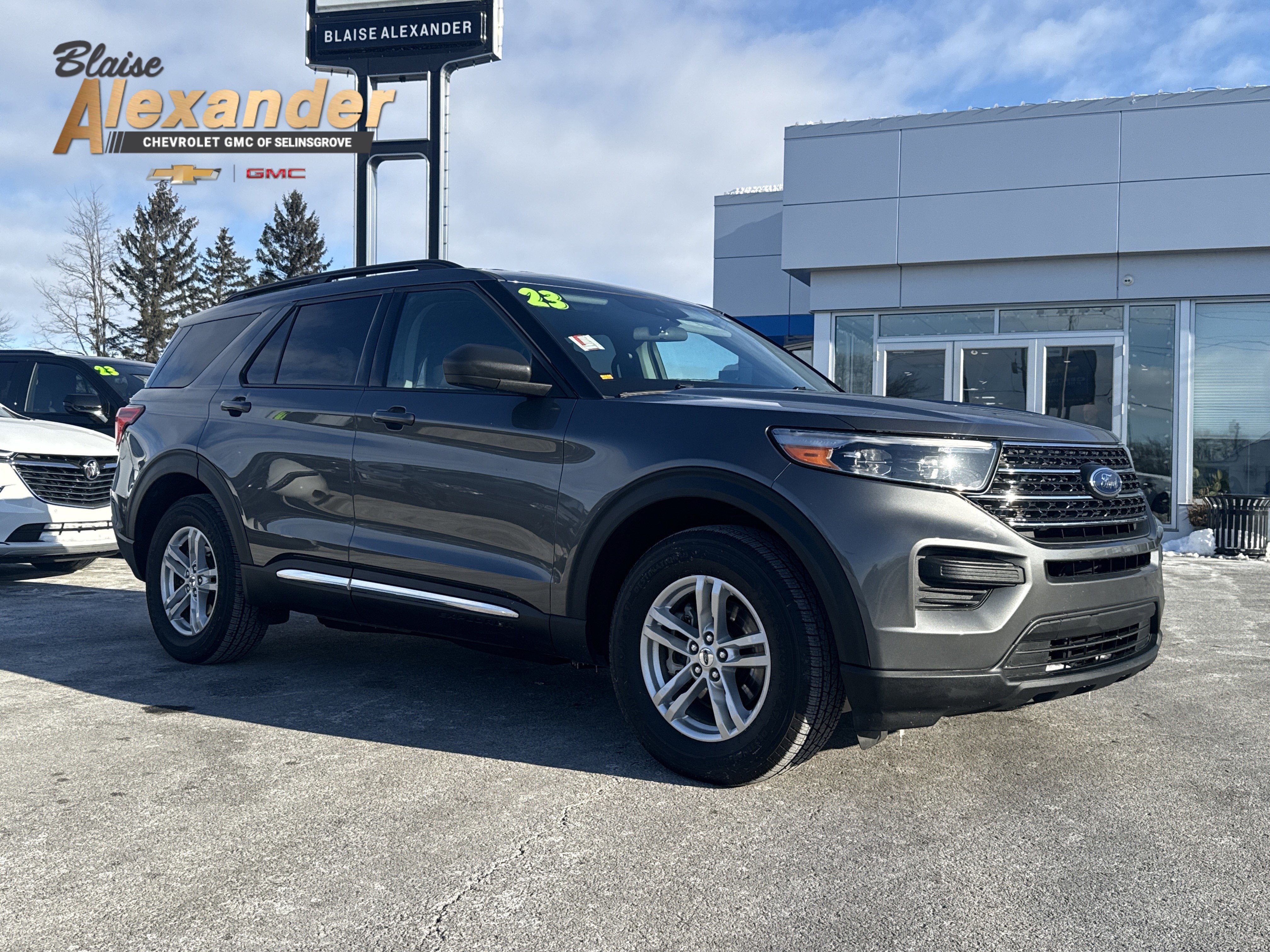 2023 Ford Explorer XLT