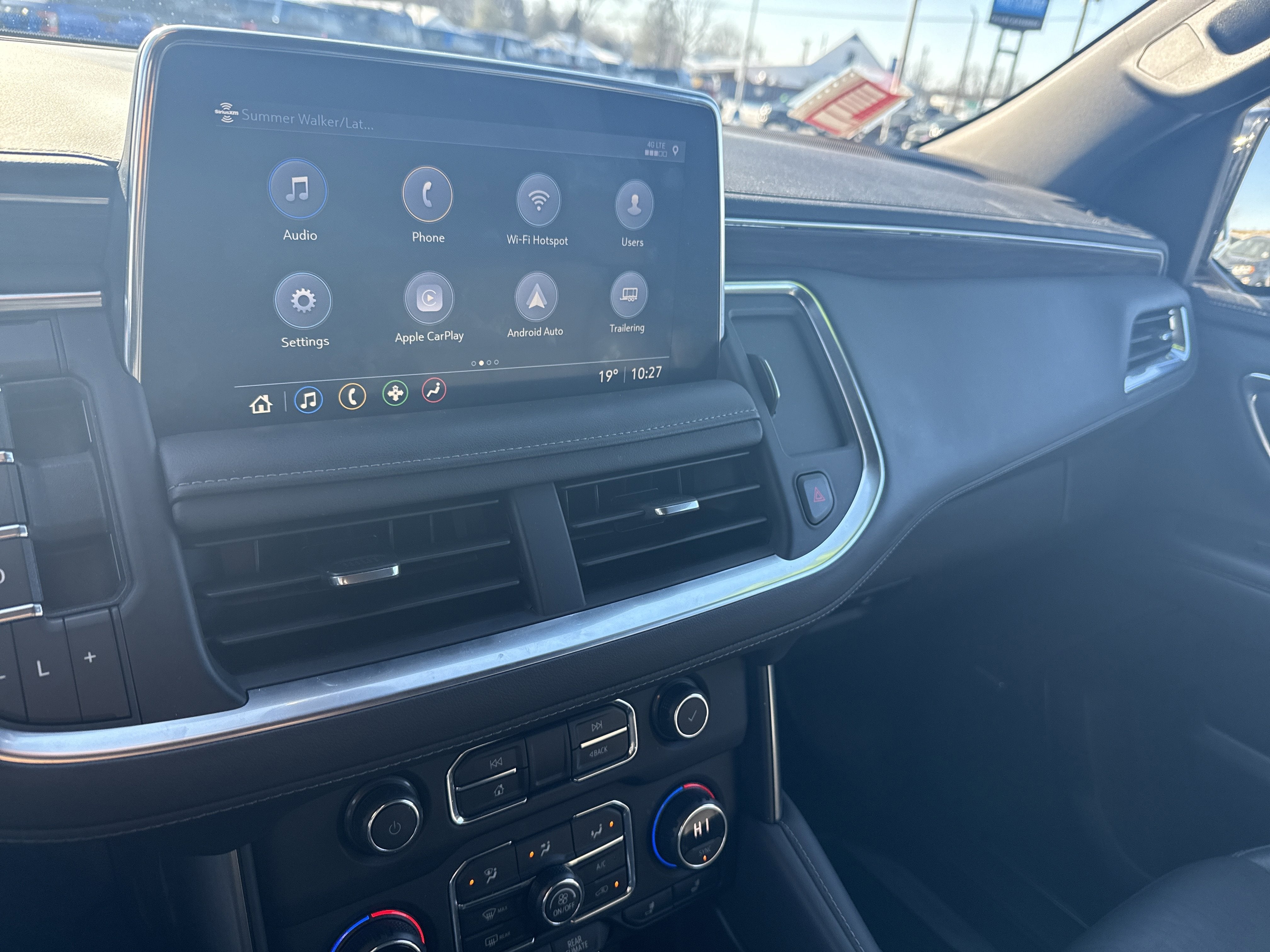 2021 Chevrolet Suburban LT