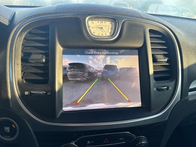 2016 Chrysler 300 Limited