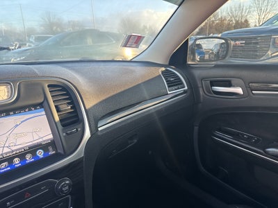 2016 Chrysler 300 Limited