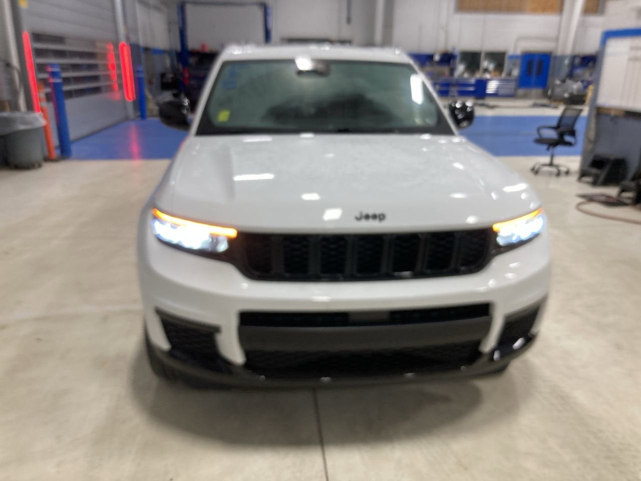 2023 Jeep Grand Cherokee L Altitude