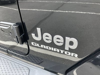 2021 Jeep Gladiator Overland
