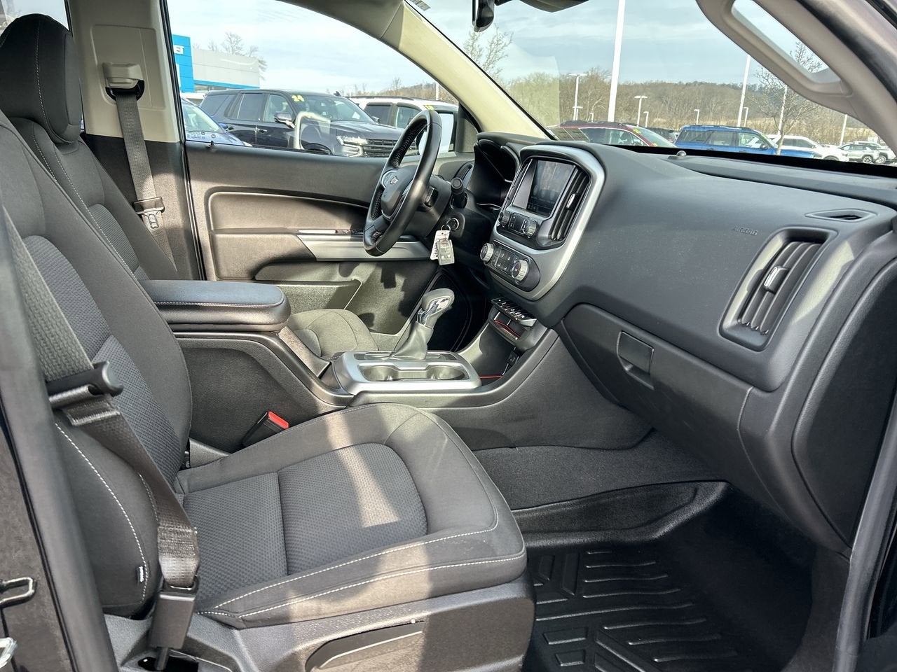 2022 Chevrolet Colorado 4WD LT