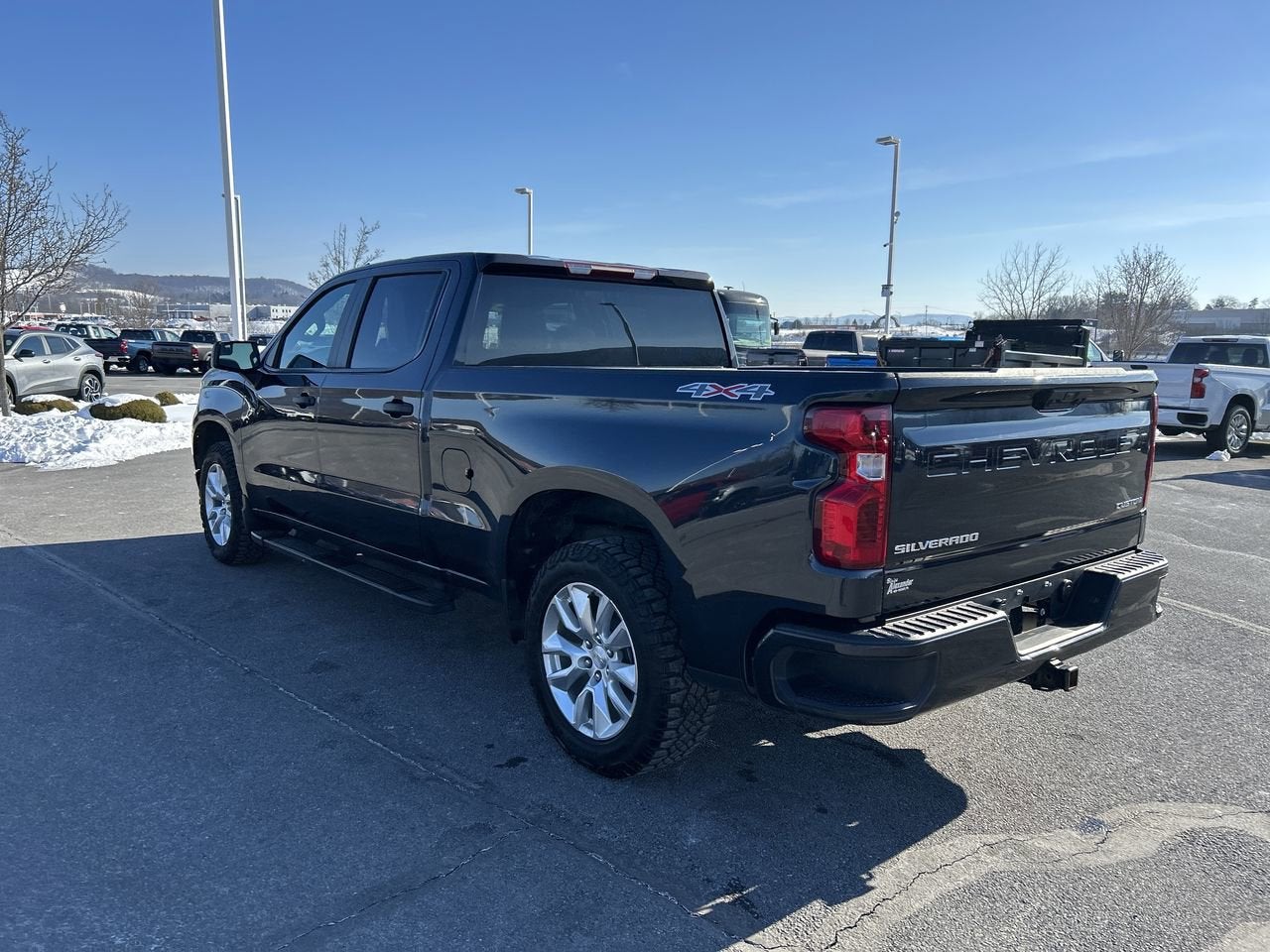 2023 Chevrolet Silverado 1500 Custom