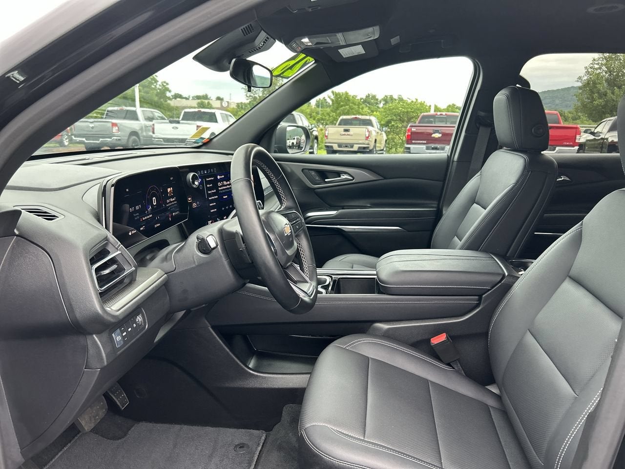 2026 Chevrolet Traverse AWD LT