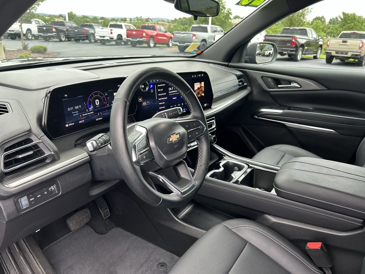 2026 Chevrolet Traverse AWD LT