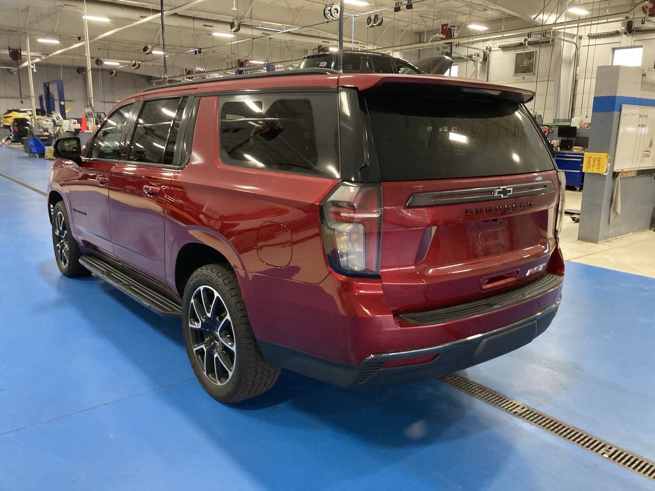 2021 Chevrolet Suburban RST