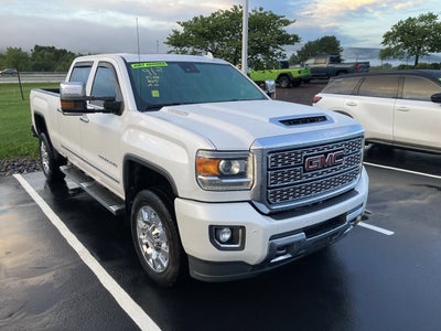 2019 GMC Sierra 2500HD Denali