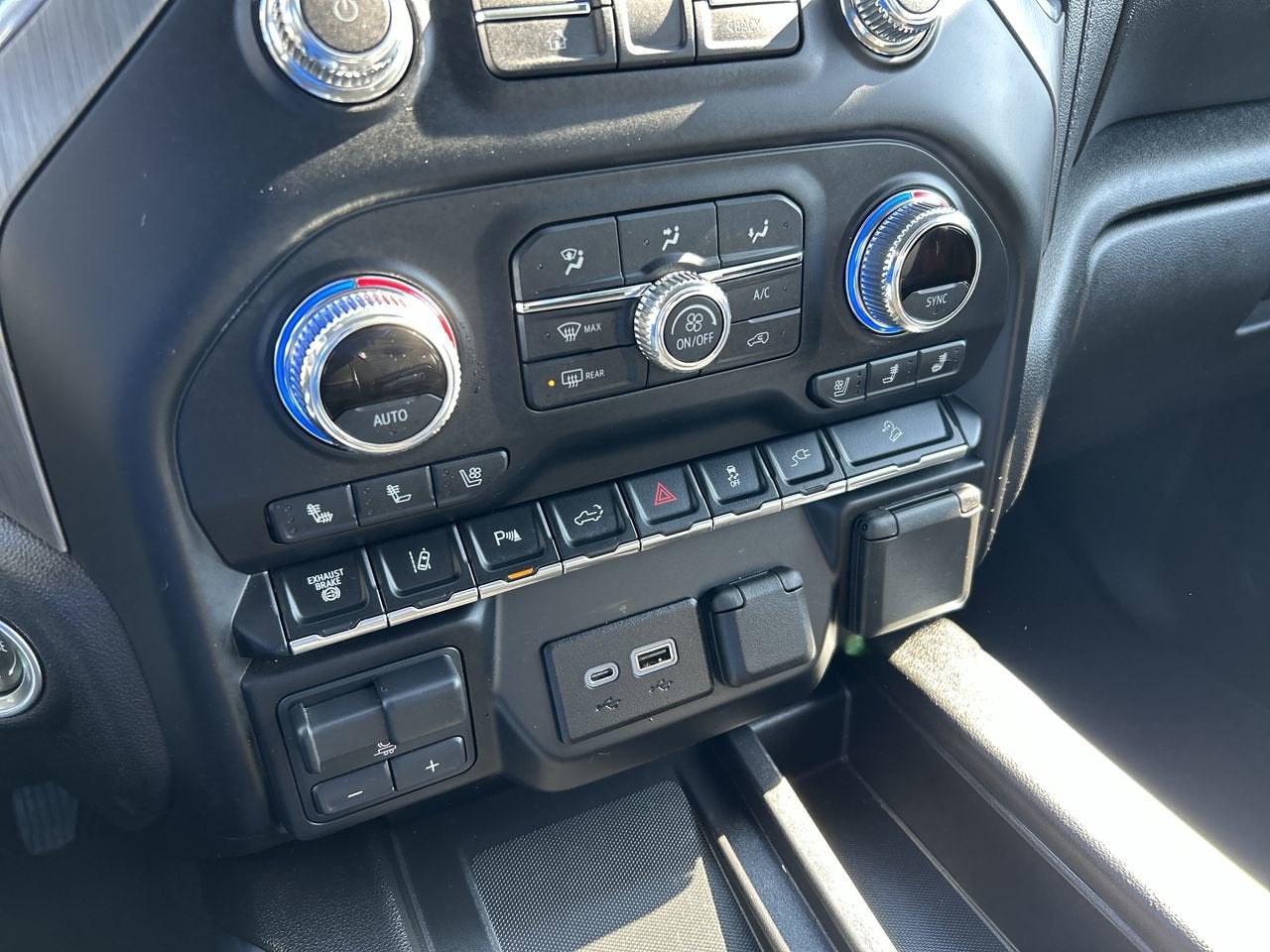 2021 GMC Sierra 3500HD Denali