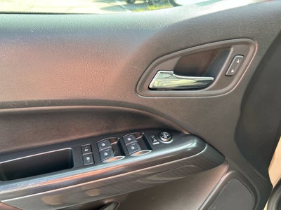 2022 GMC Canyon 4WD AT4 w/Leather