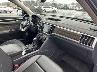 2022 Volkswagen Atlas 3.6L V6 SE w/Technology