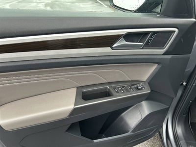 2022 Volkswagen Atlas 3.6L V6 SE w/Technology