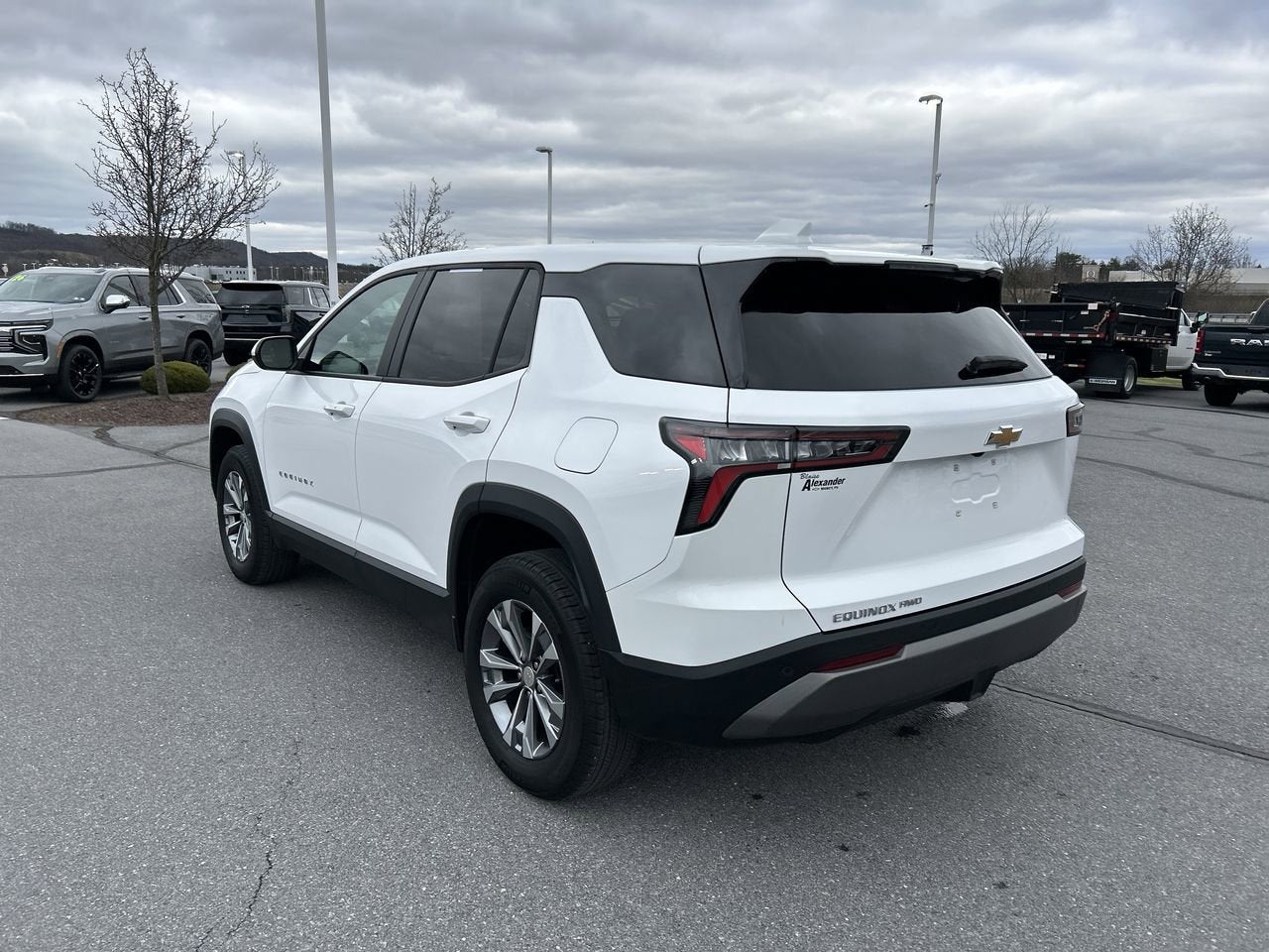 2025 Chevrolet Equinox AWD LT