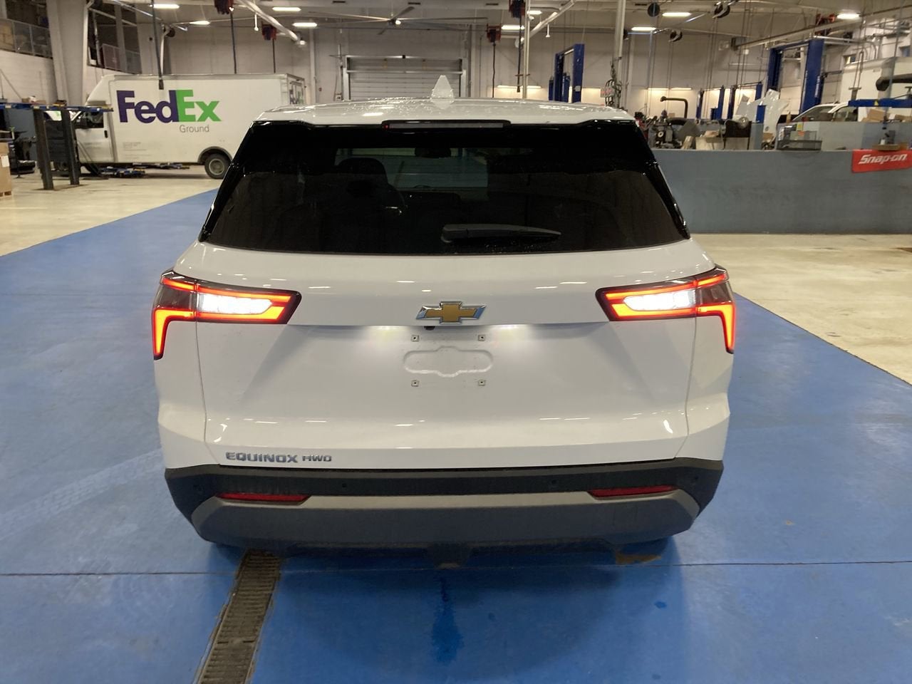 2025 Chevrolet Equinox AWD LT