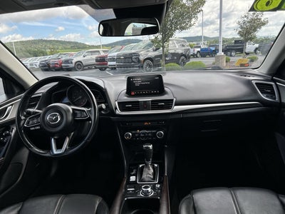 2018 Mazda Mazda3 4-Door Touring