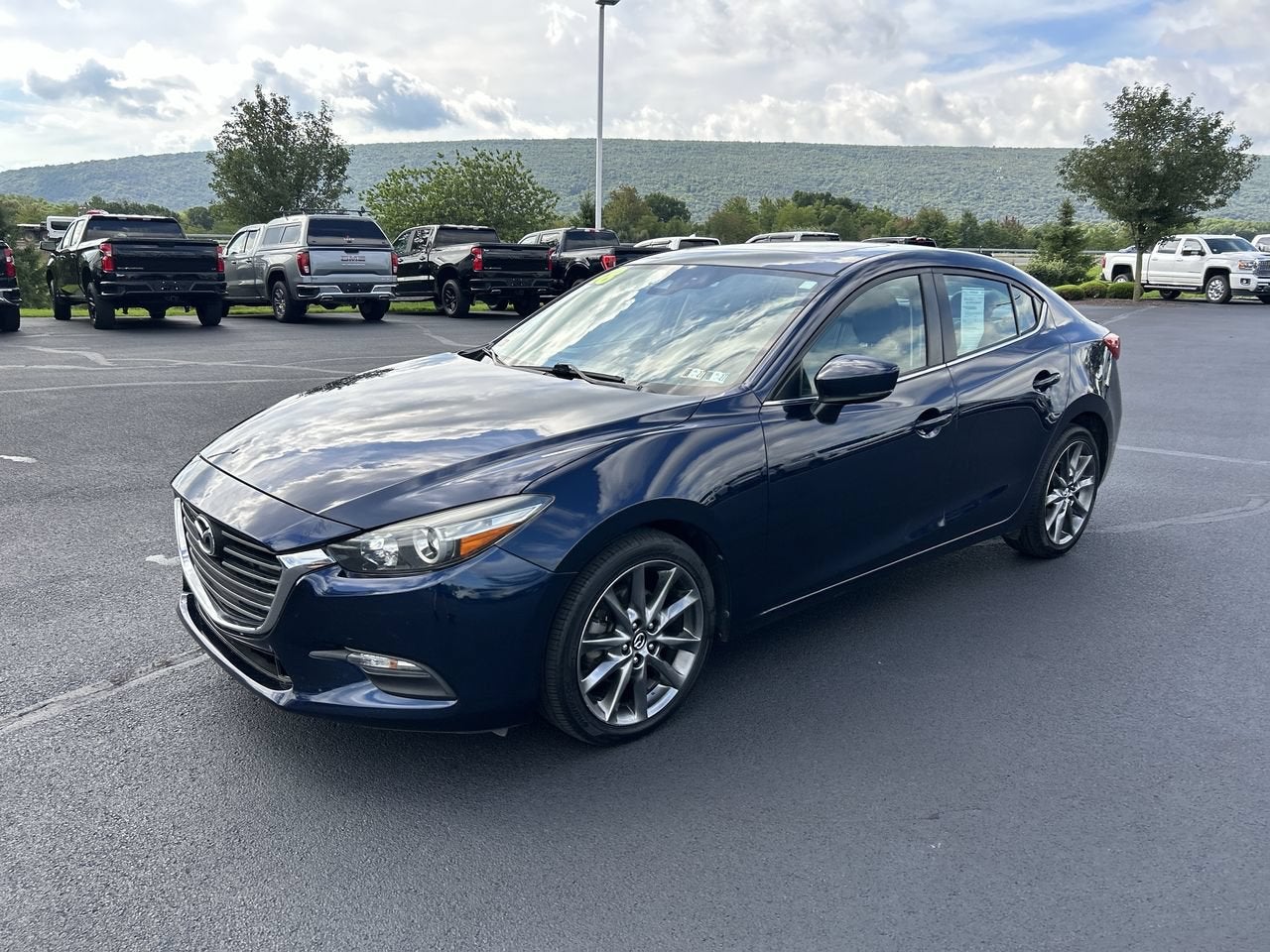 2018 Mazda Mazda3 4-Door Touring