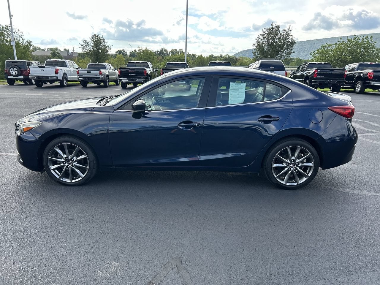 2018 Mazda Mazda3 4-Door Touring