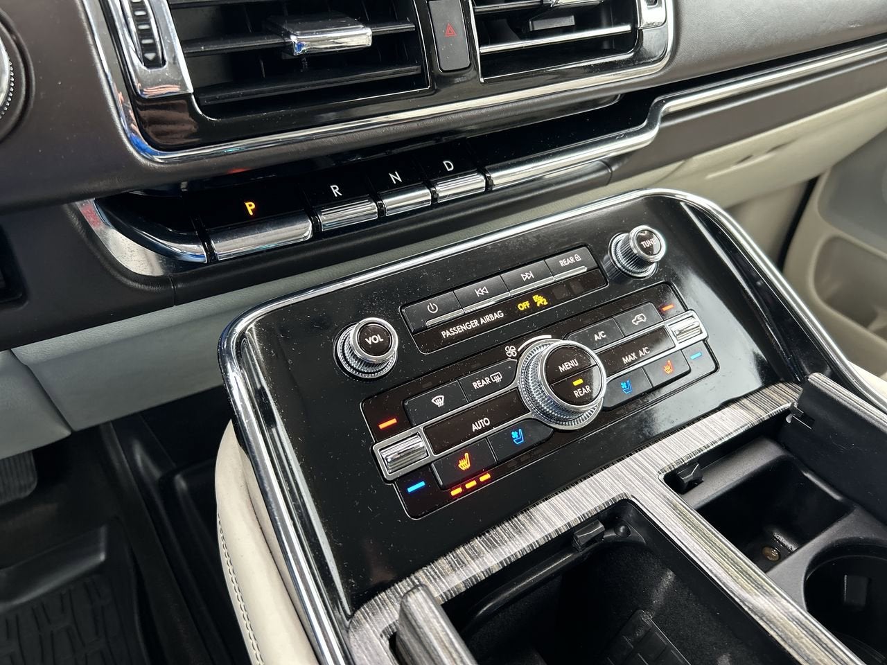 2018 Lincoln Navigator L Black Label