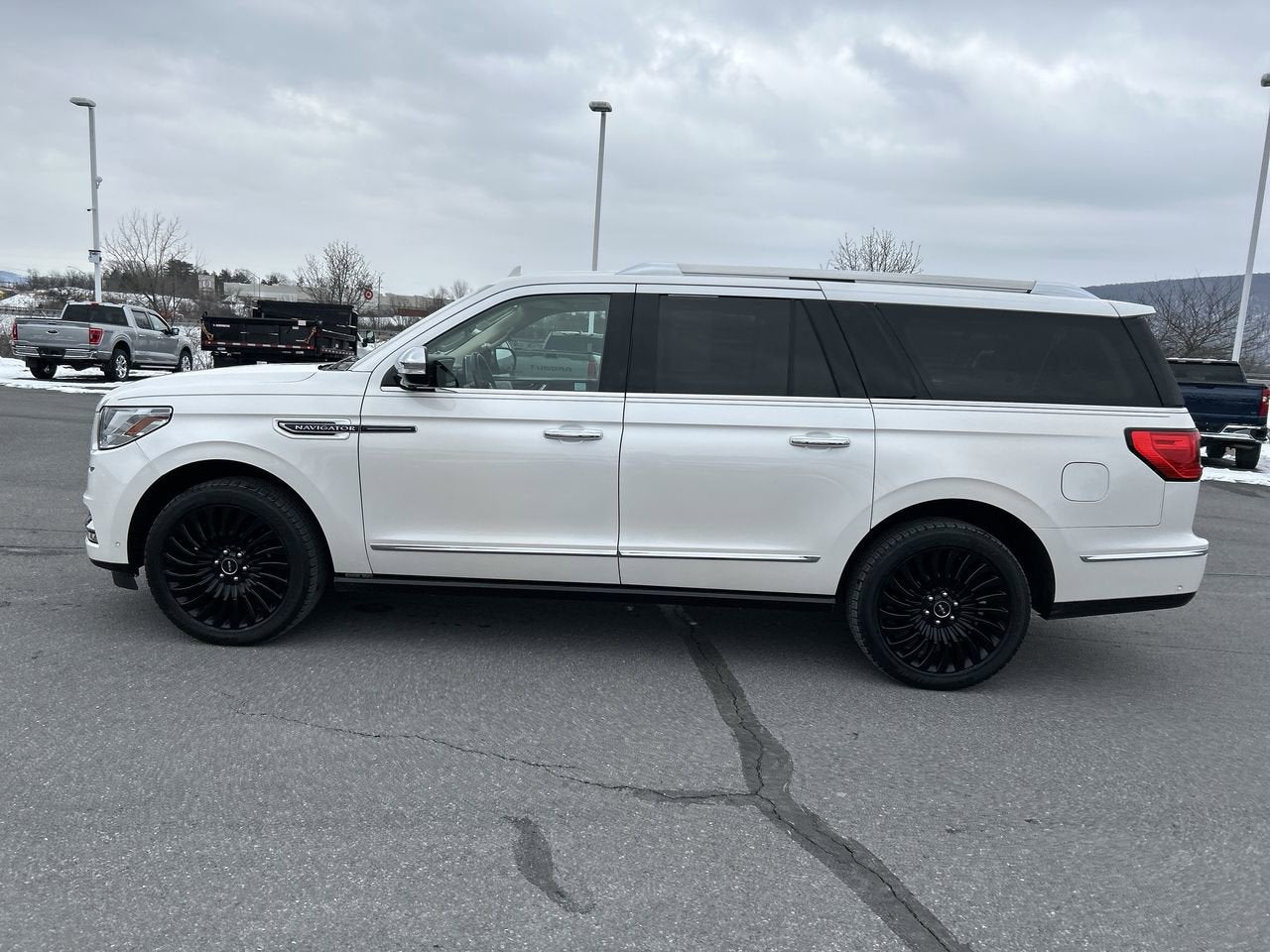 2018 Lincoln Navigator L Black Label