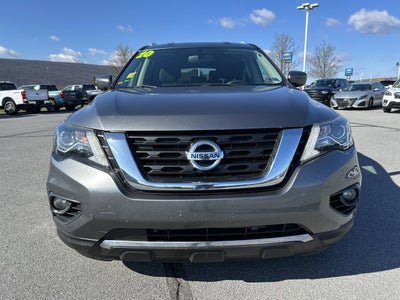 2020 Nissan Pathfinder SV
