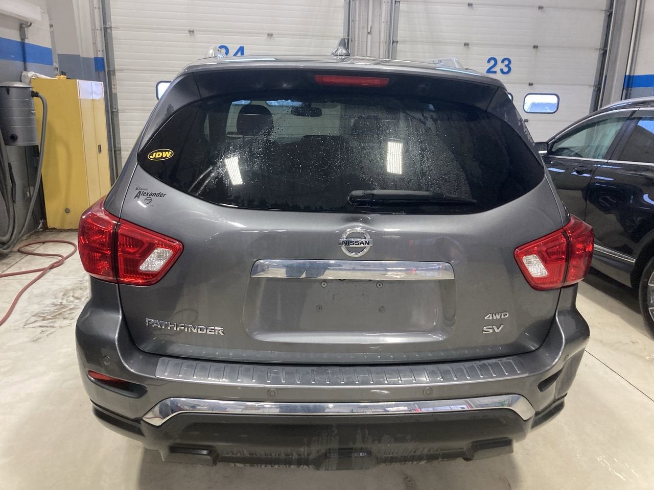 2020 Nissan Pathfinder SV