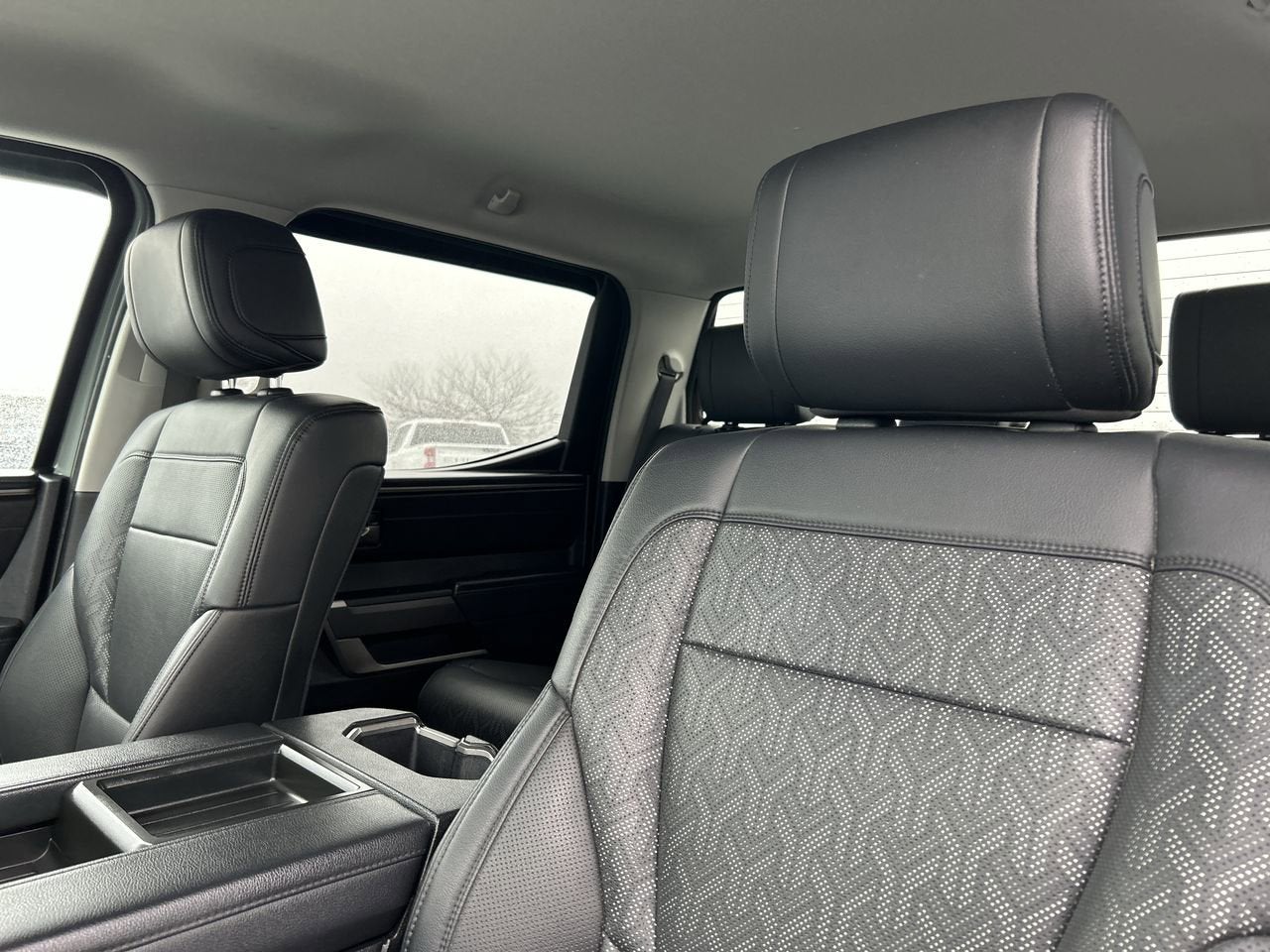 2022 Toyota Tundra 4WD SR5