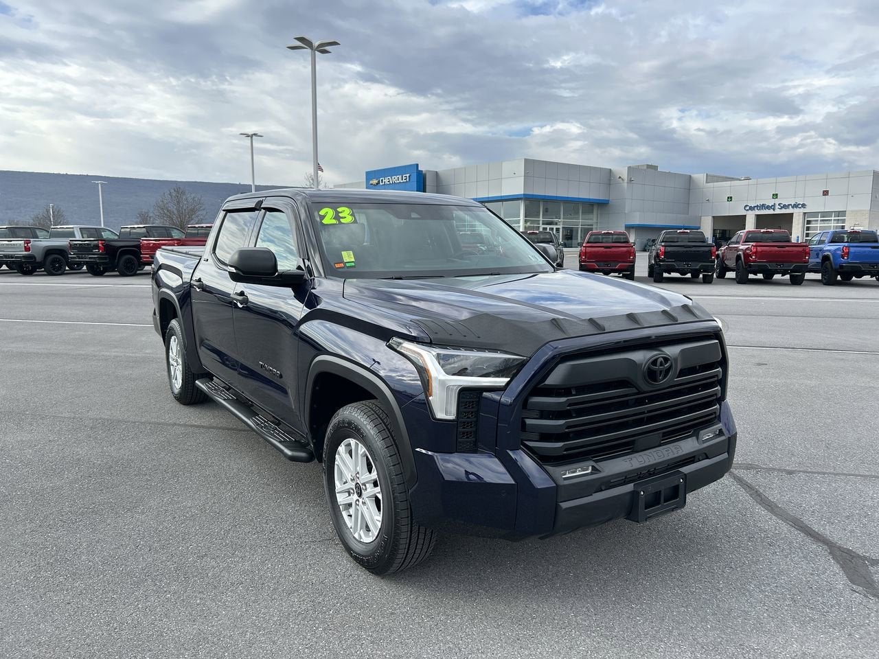 2023 Toyota Tundra 4WD SR5