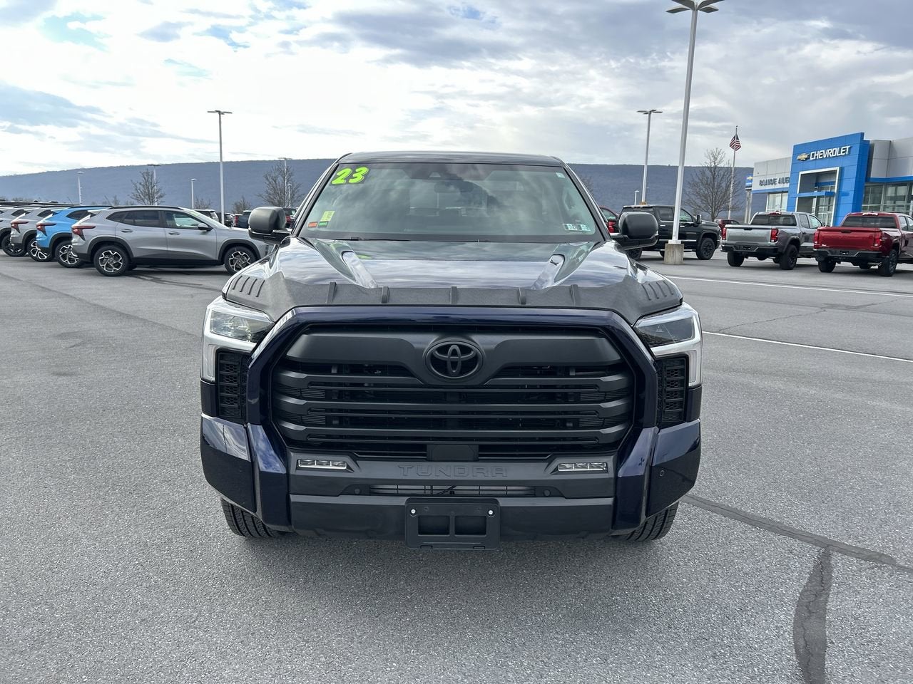 2023 Toyota Tundra 4WD SR5