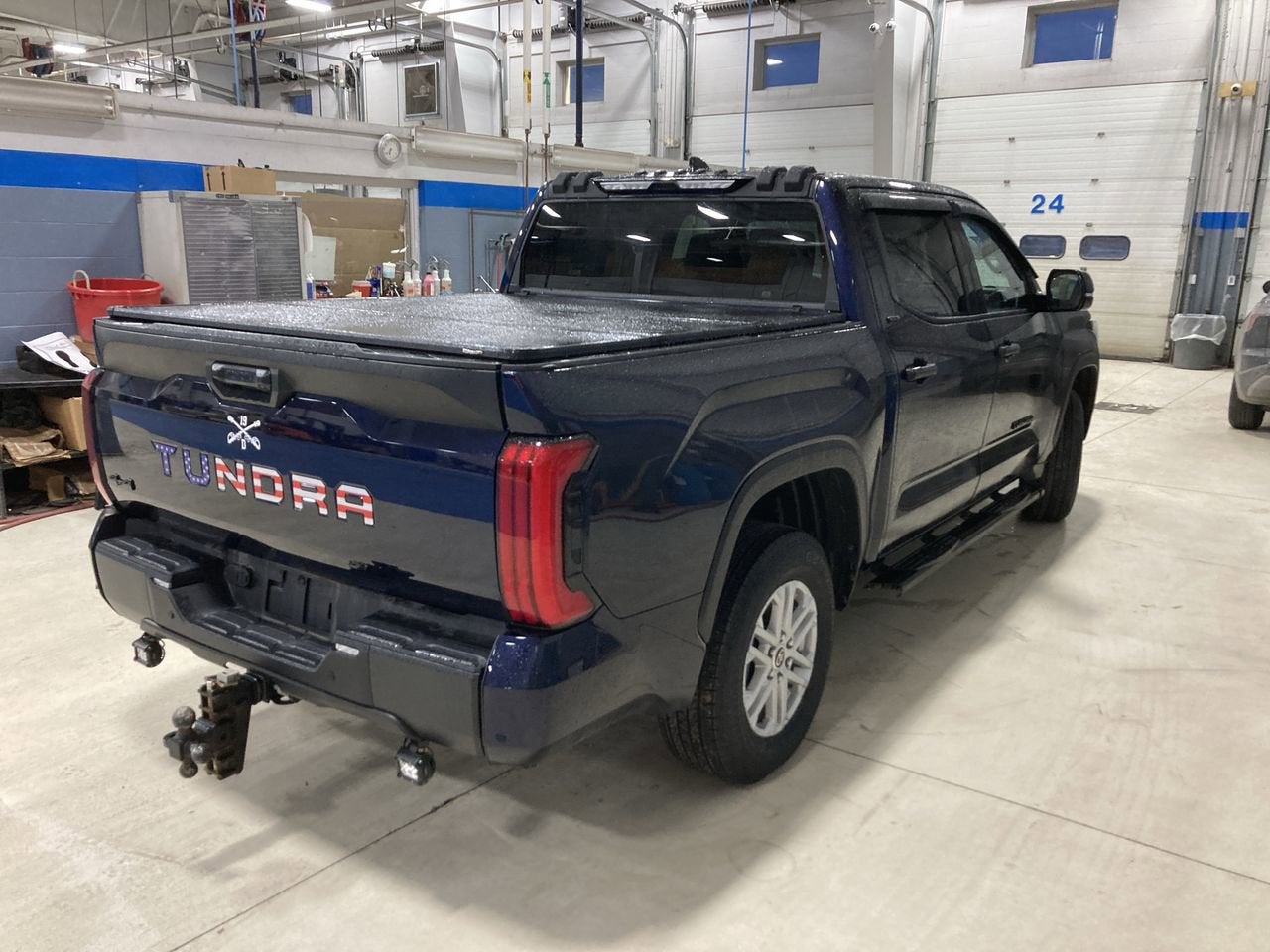 2023 Toyota Tundra 4WD SR5