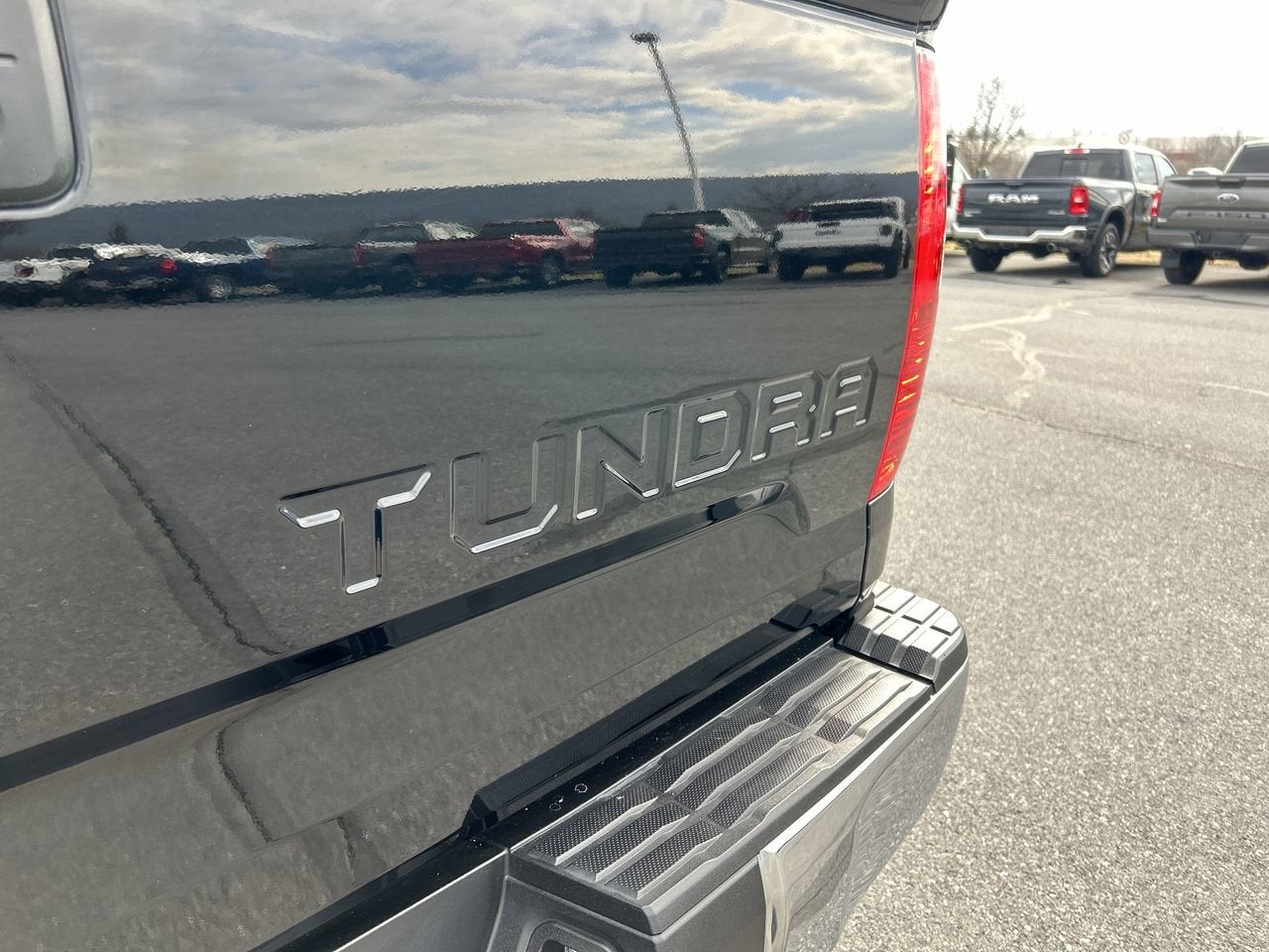 2017 Toyota Tundra 4WD SR