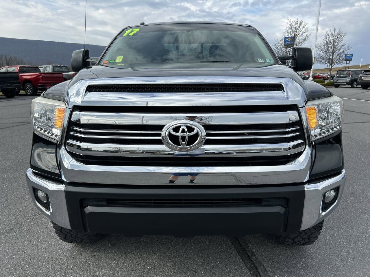 2017 Toyota Tundra 4WD SR