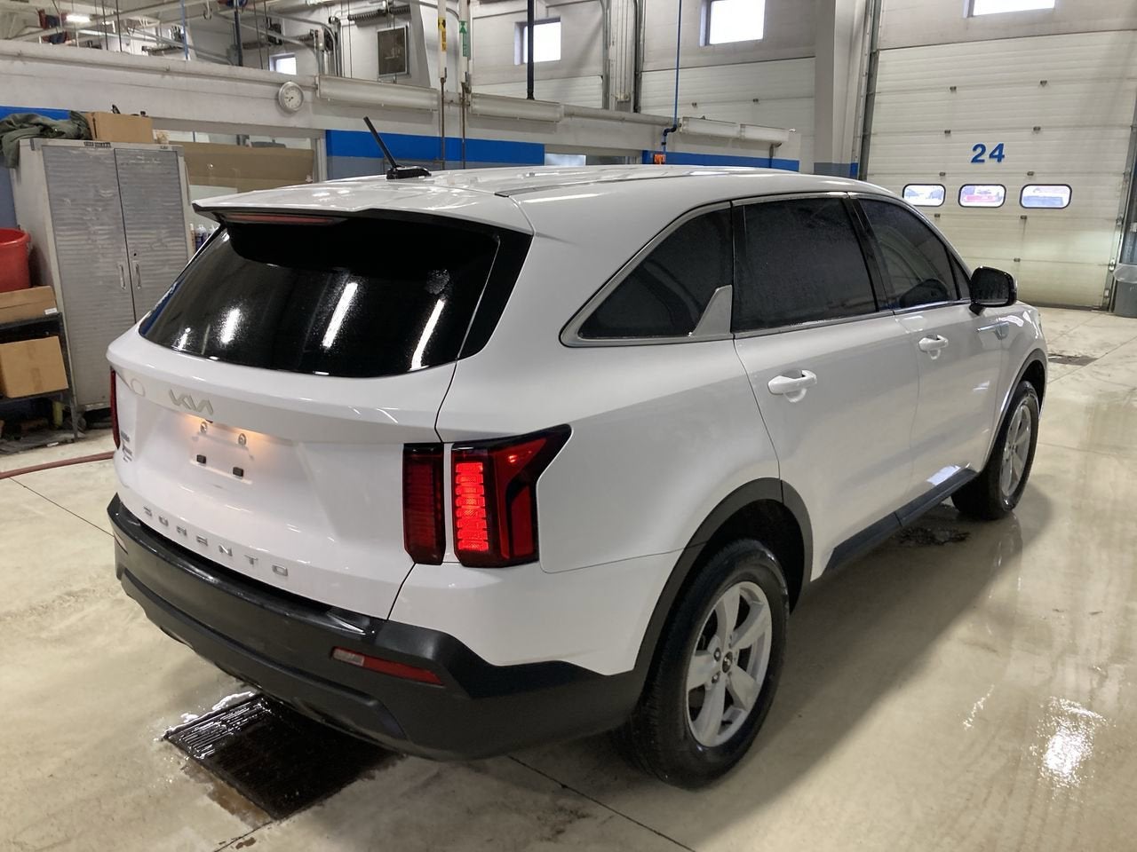 2022 Kia Sorento LX