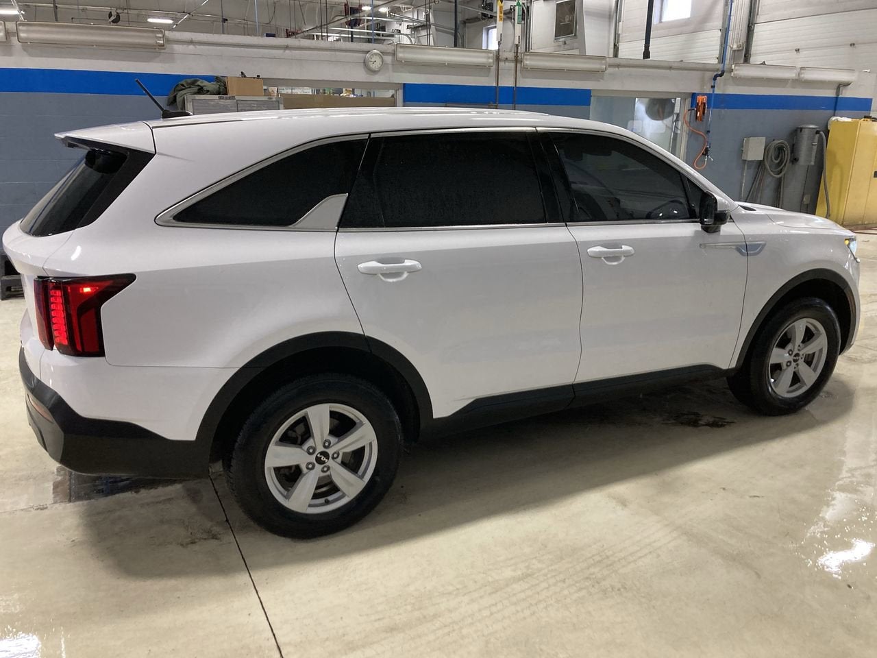 2022 Kia Sorento LX