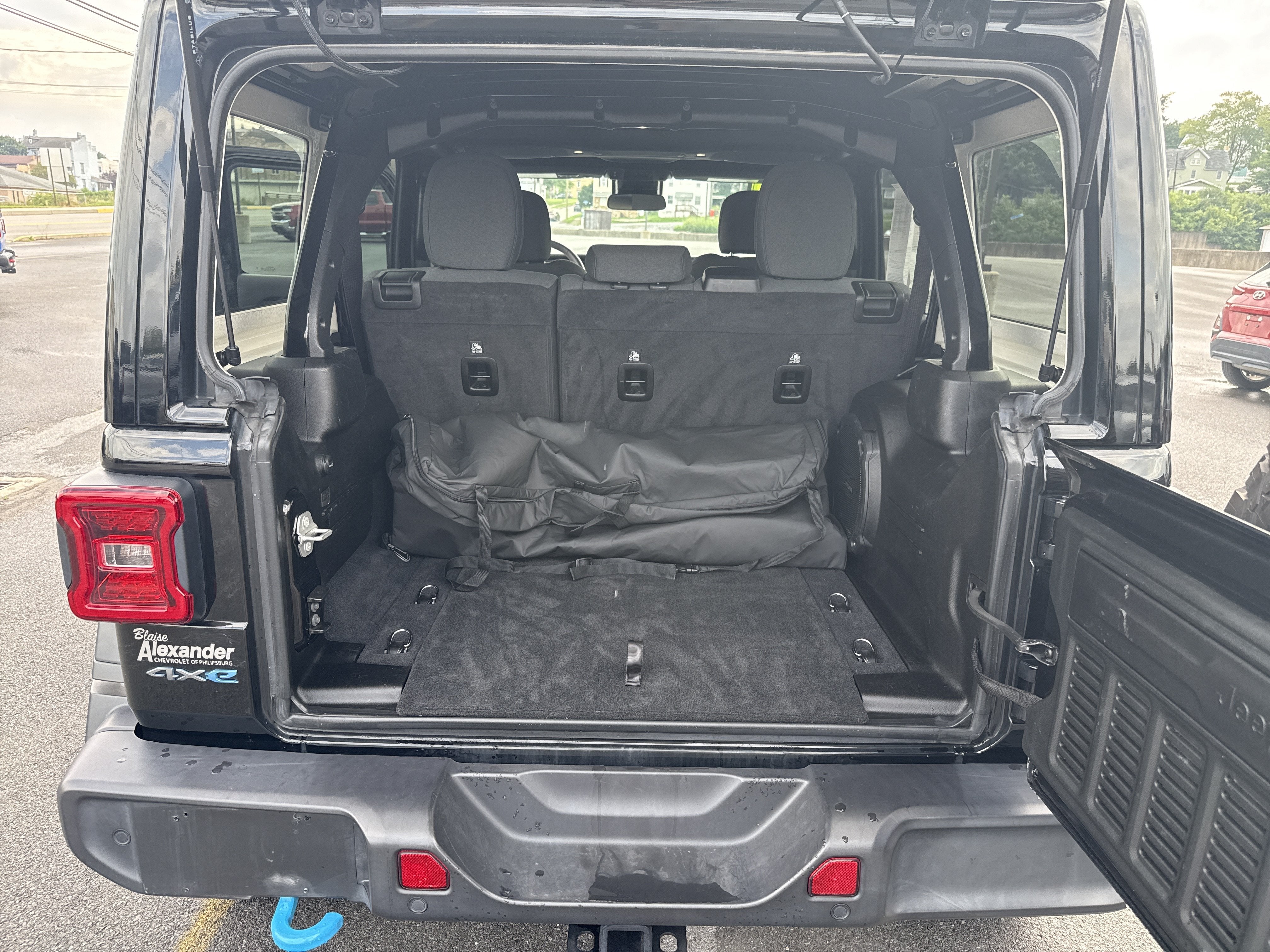 2024 Jeep Wrangler 4xe Willys