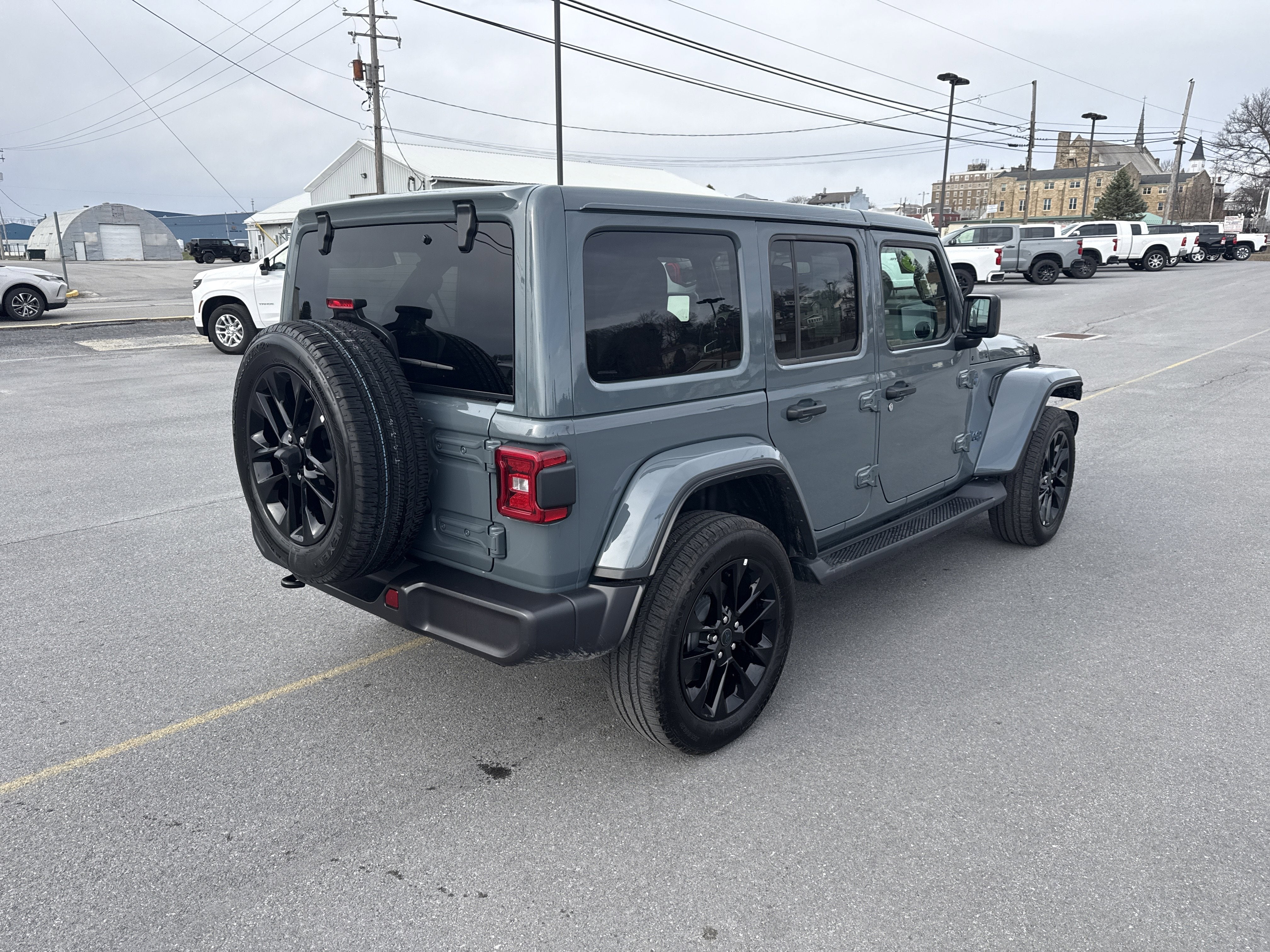 2025 Jeep Wrangler 4xe Sahara
