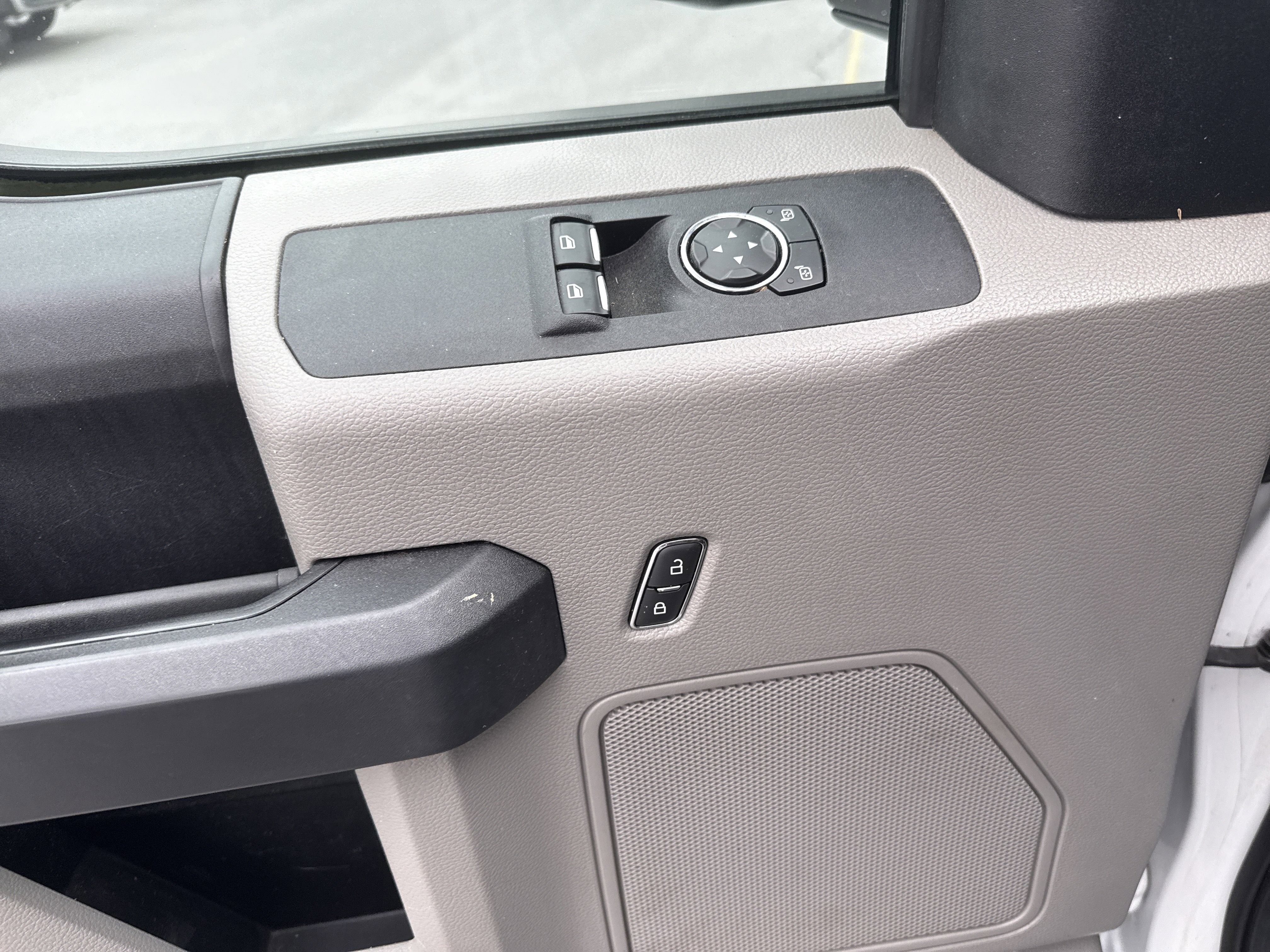 2018 Ford Super Duty F-350 DRW XL