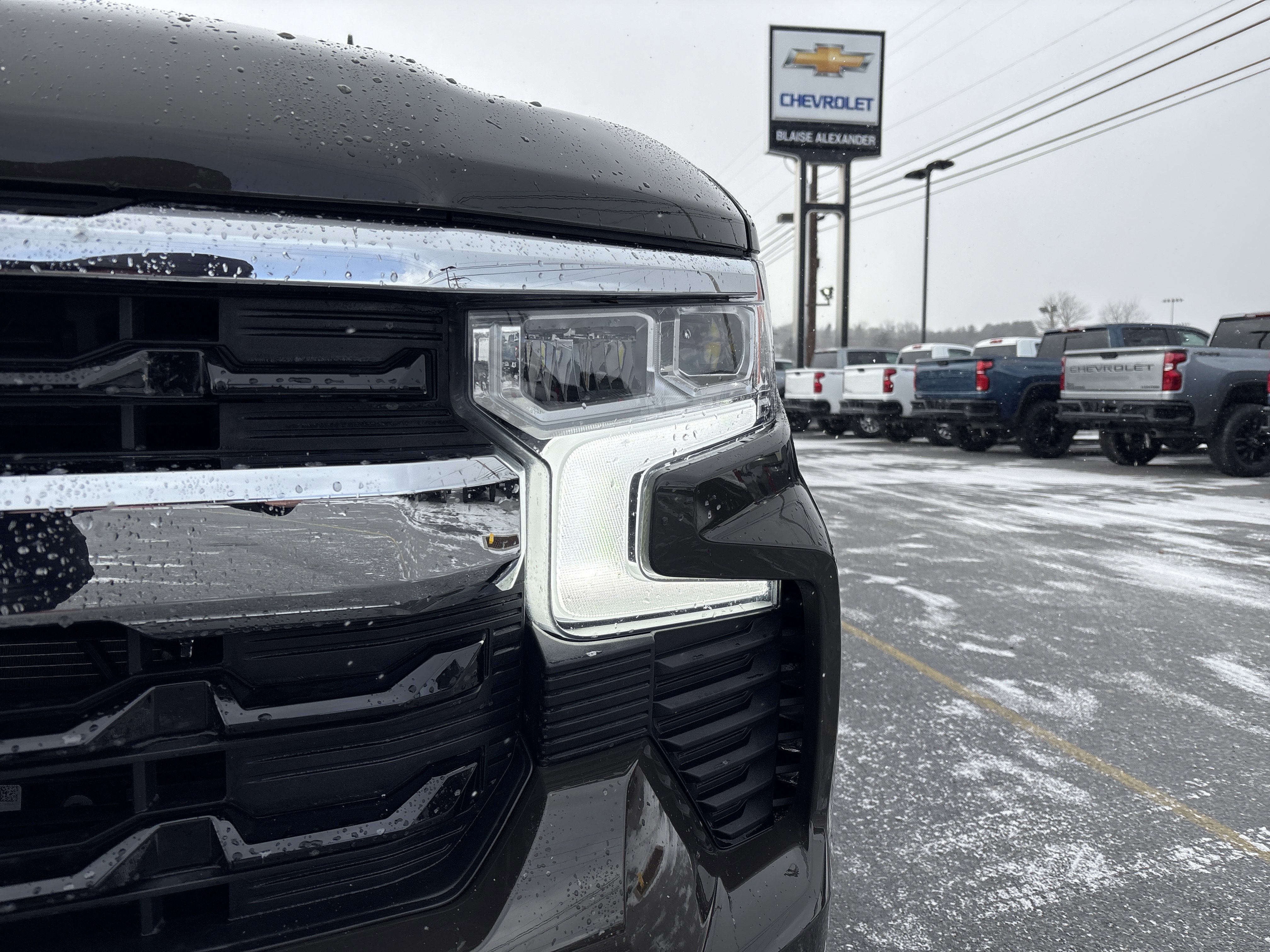2023 Chevrolet Silverado 1500 LT (2FL)