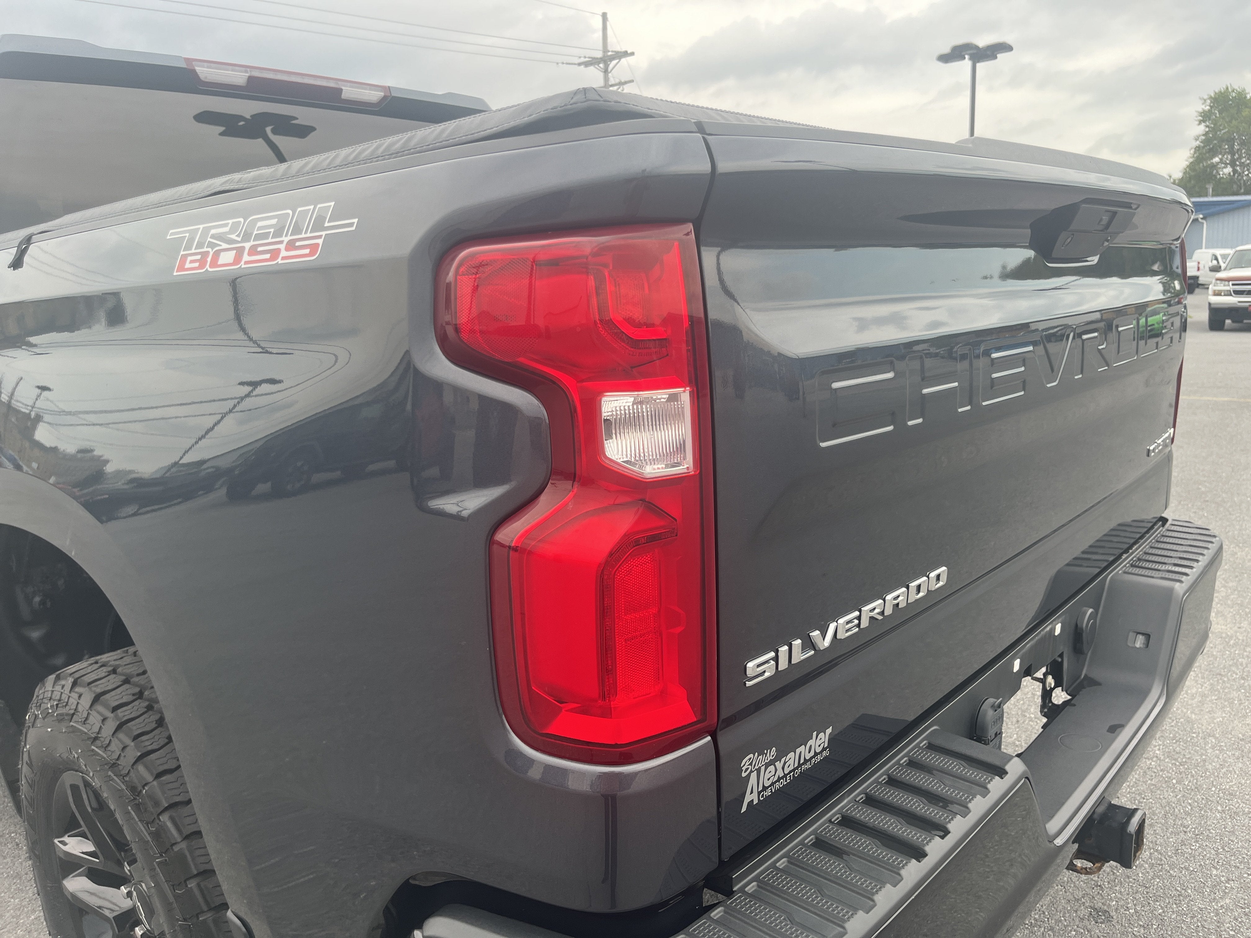 2021 Chevrolet Silverado 1500 Custom Trail Boss