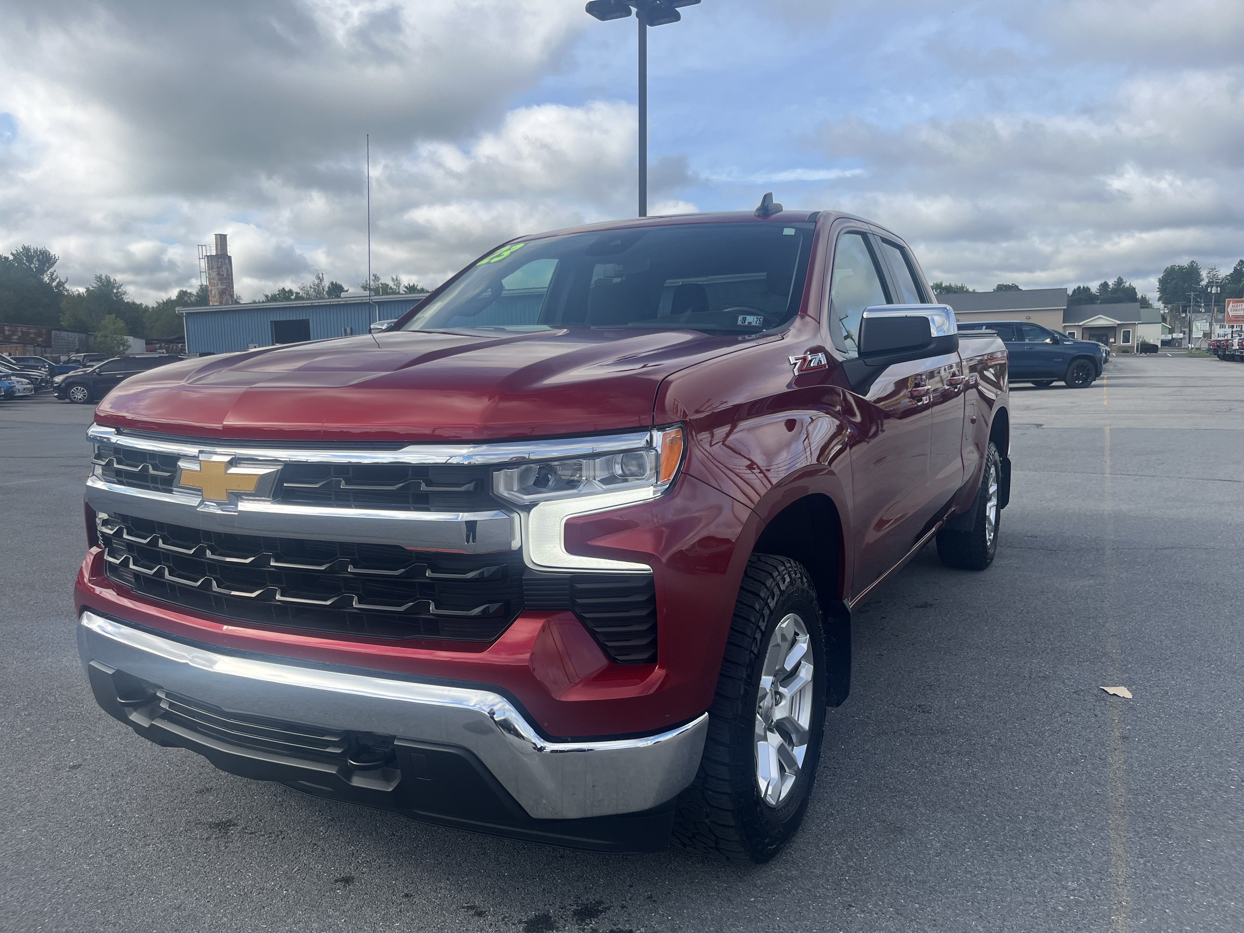 2023 Chevrolet Silverado 1500 LT