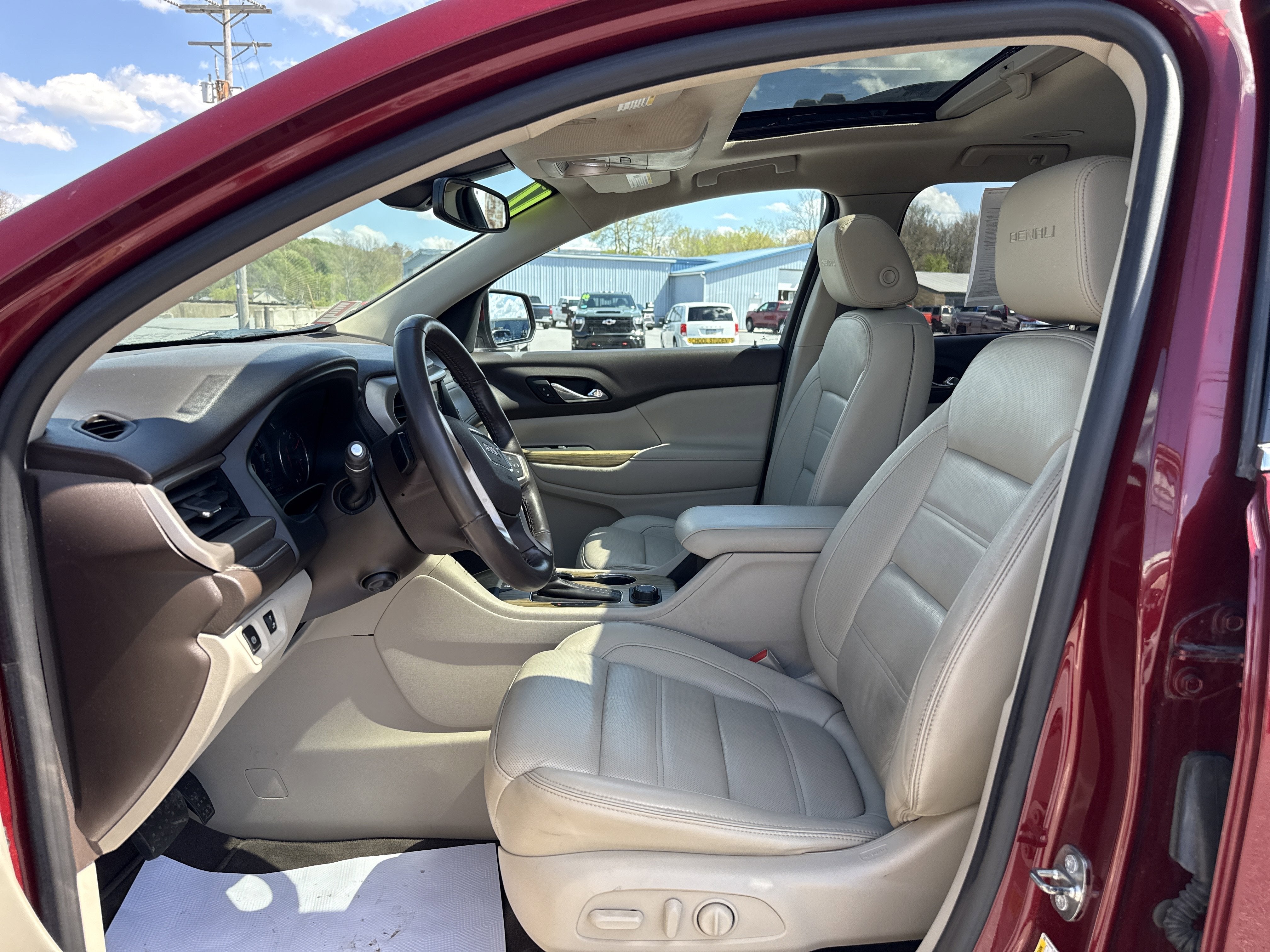 2017 GMC Acadia Denali