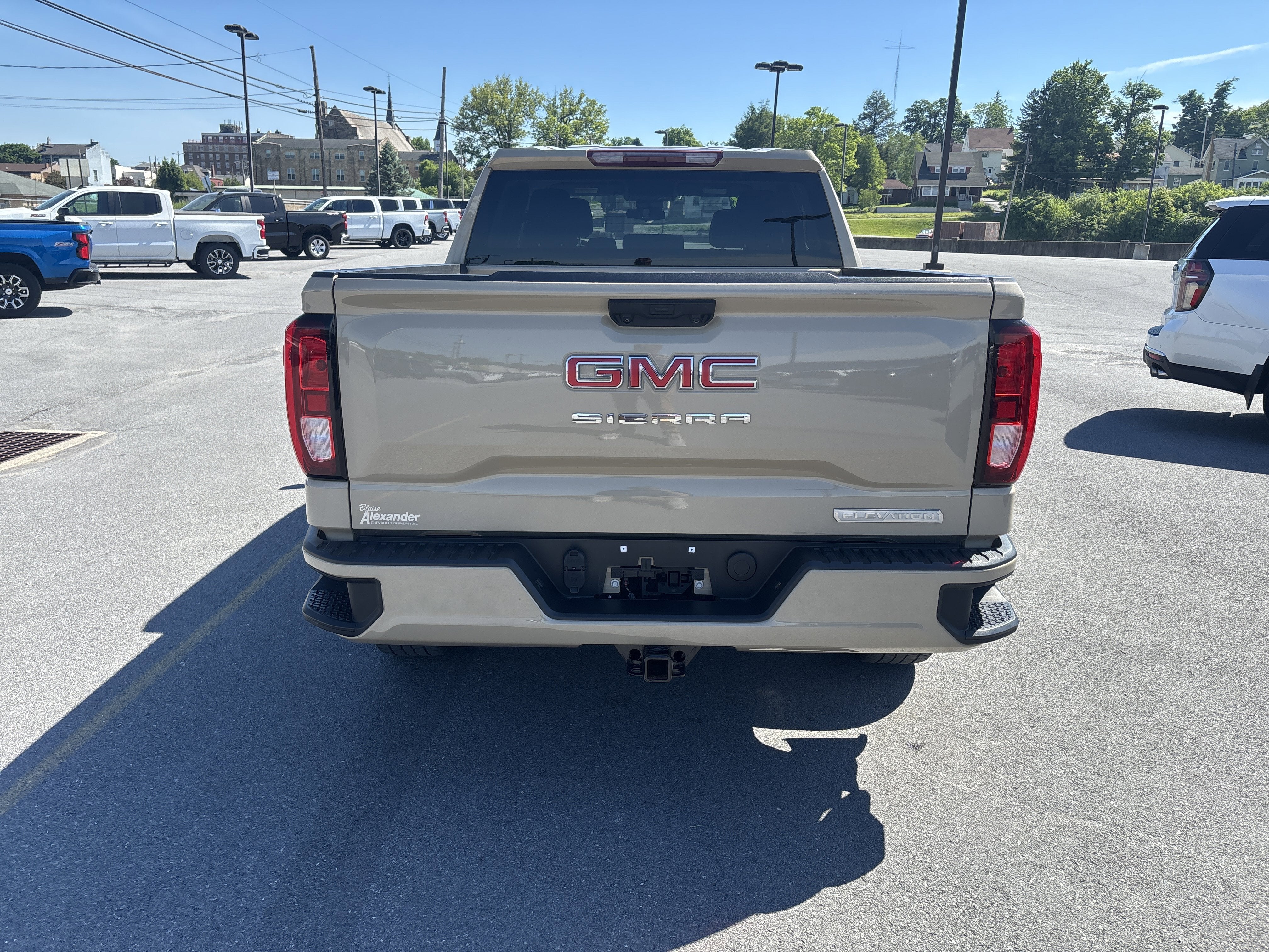 2023 GMC Sierra 1500 Elevation