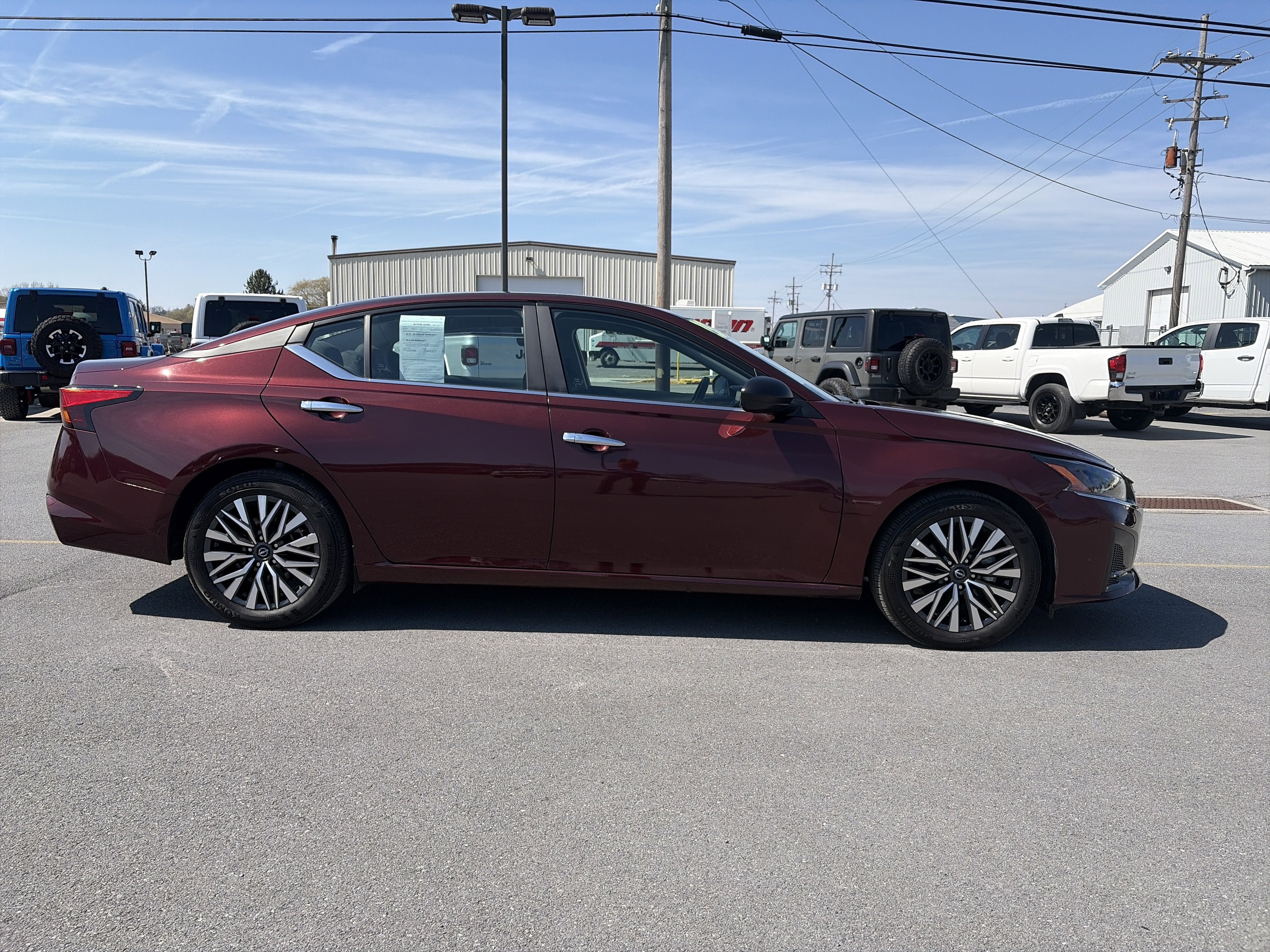 2025 Nissan Altima SV