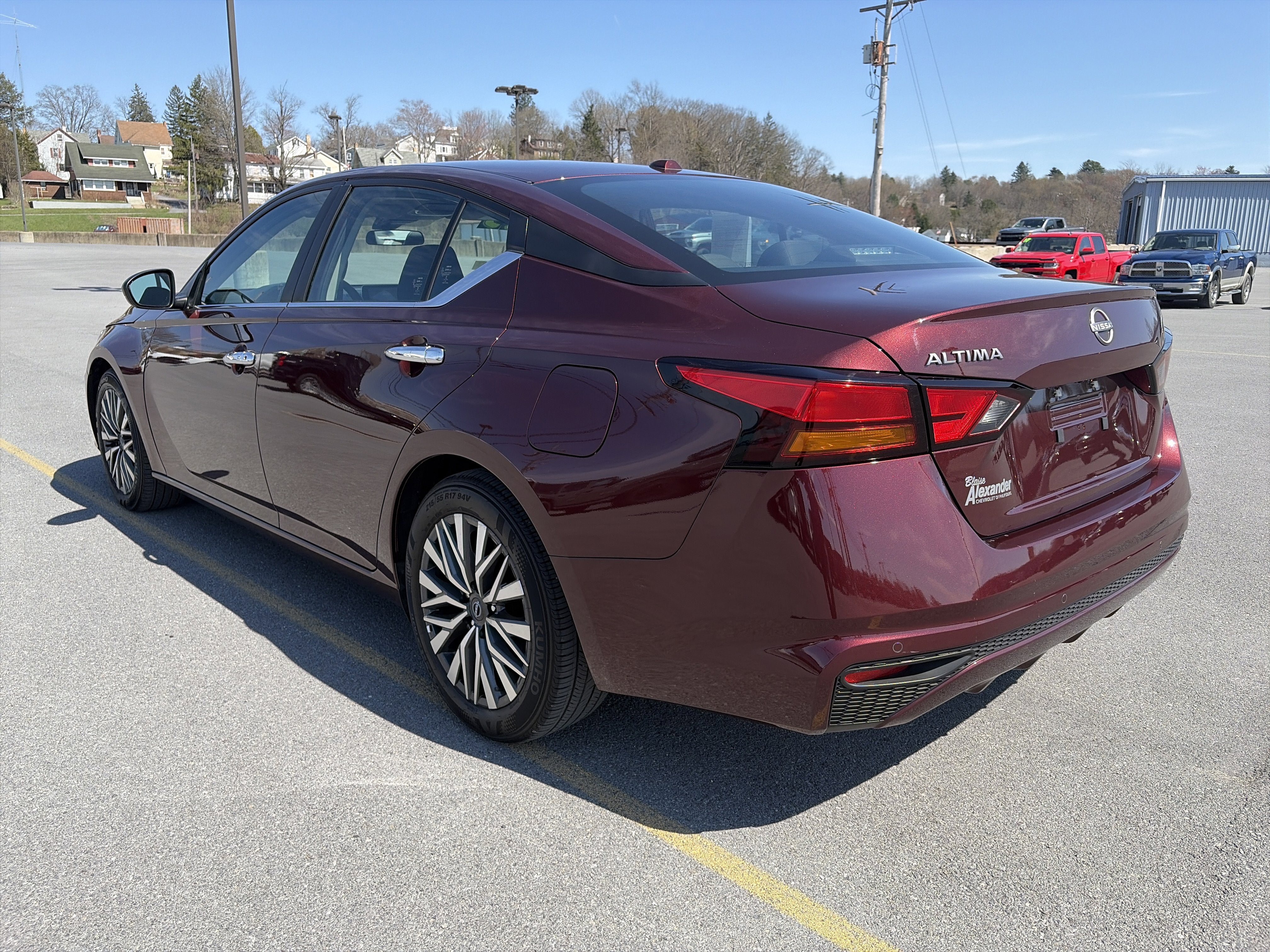 2025 Nissan Altima SV