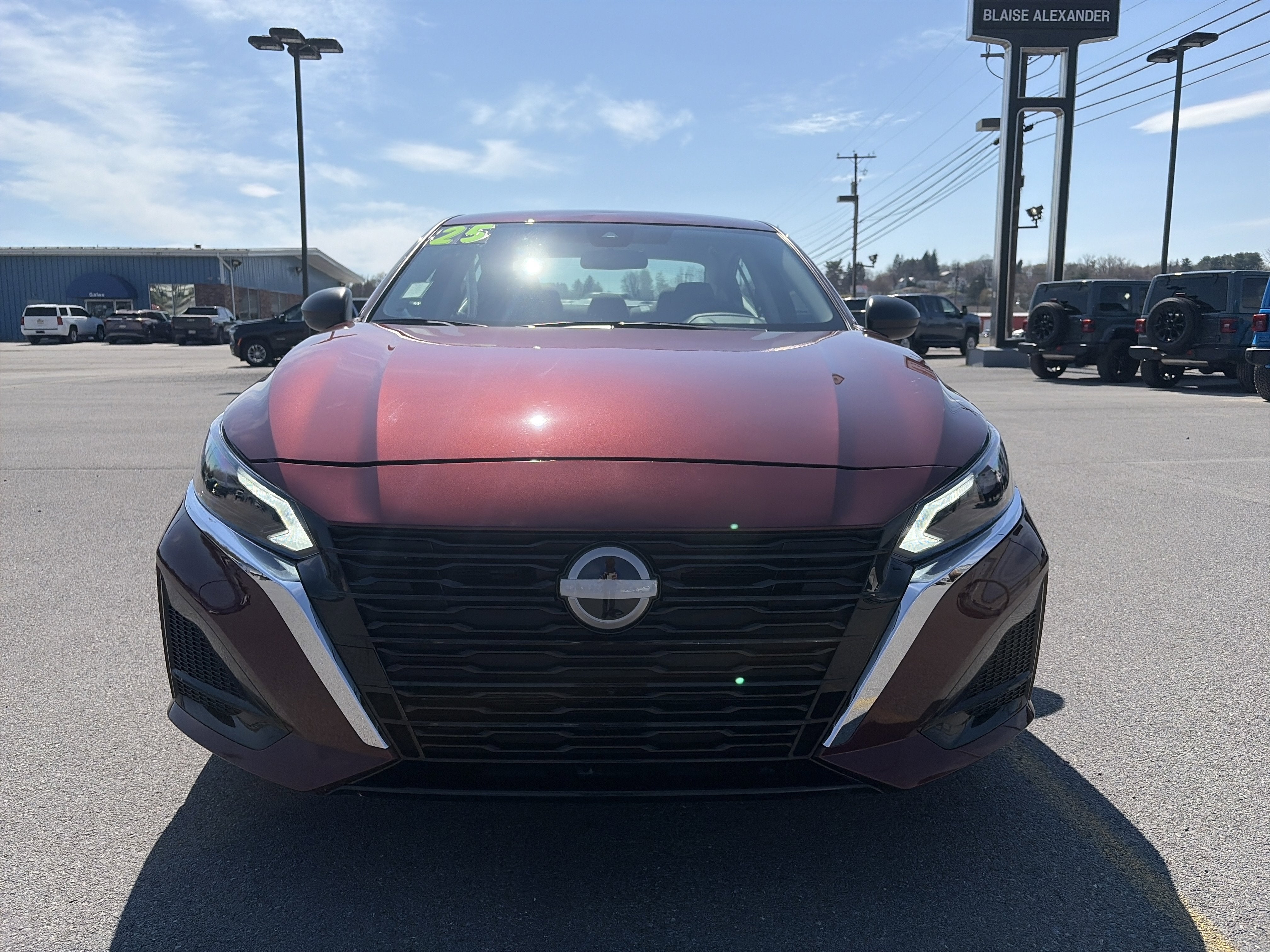 2025 Nissan Altima SV