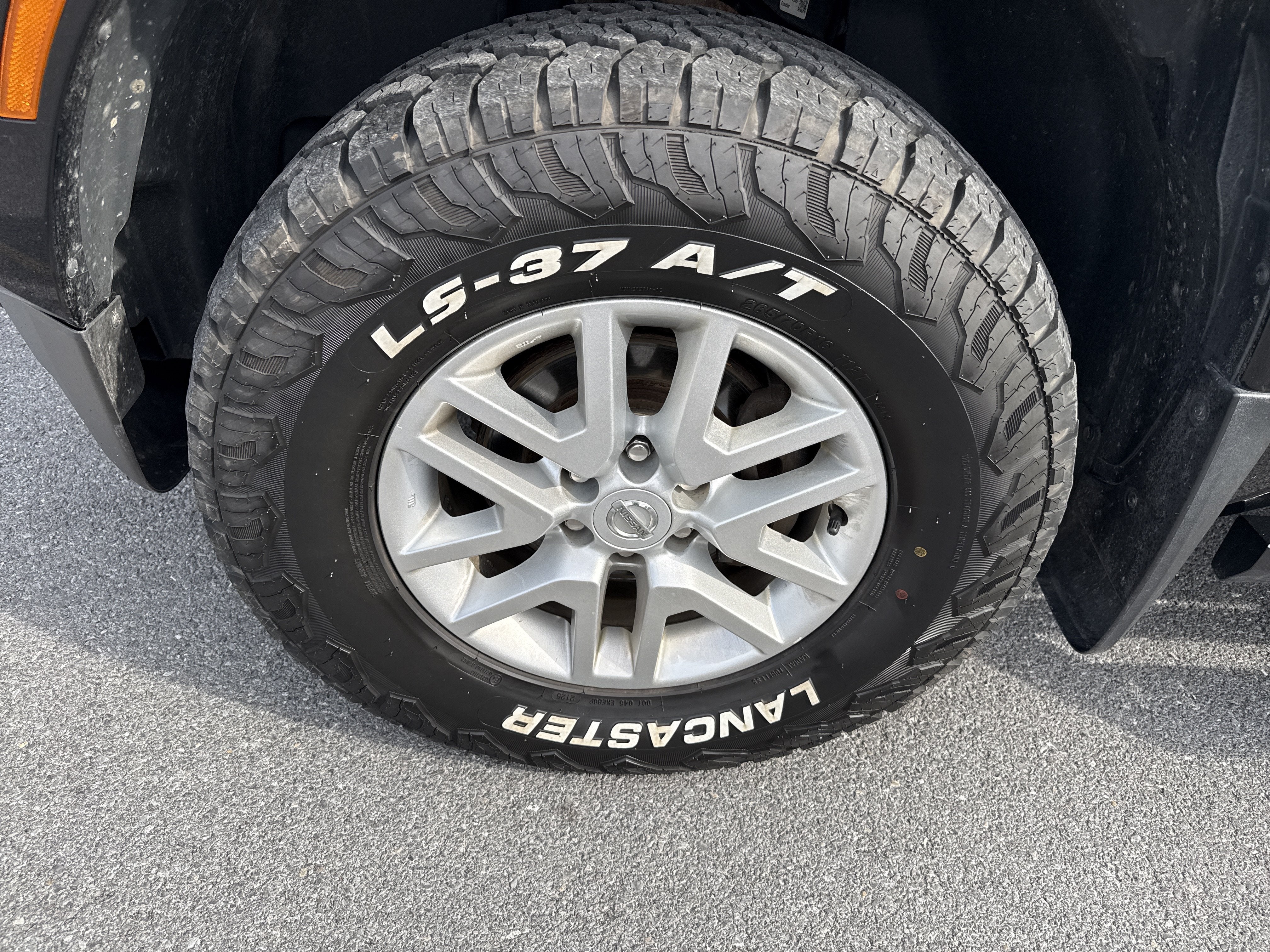 2022 Nissan Frontier S