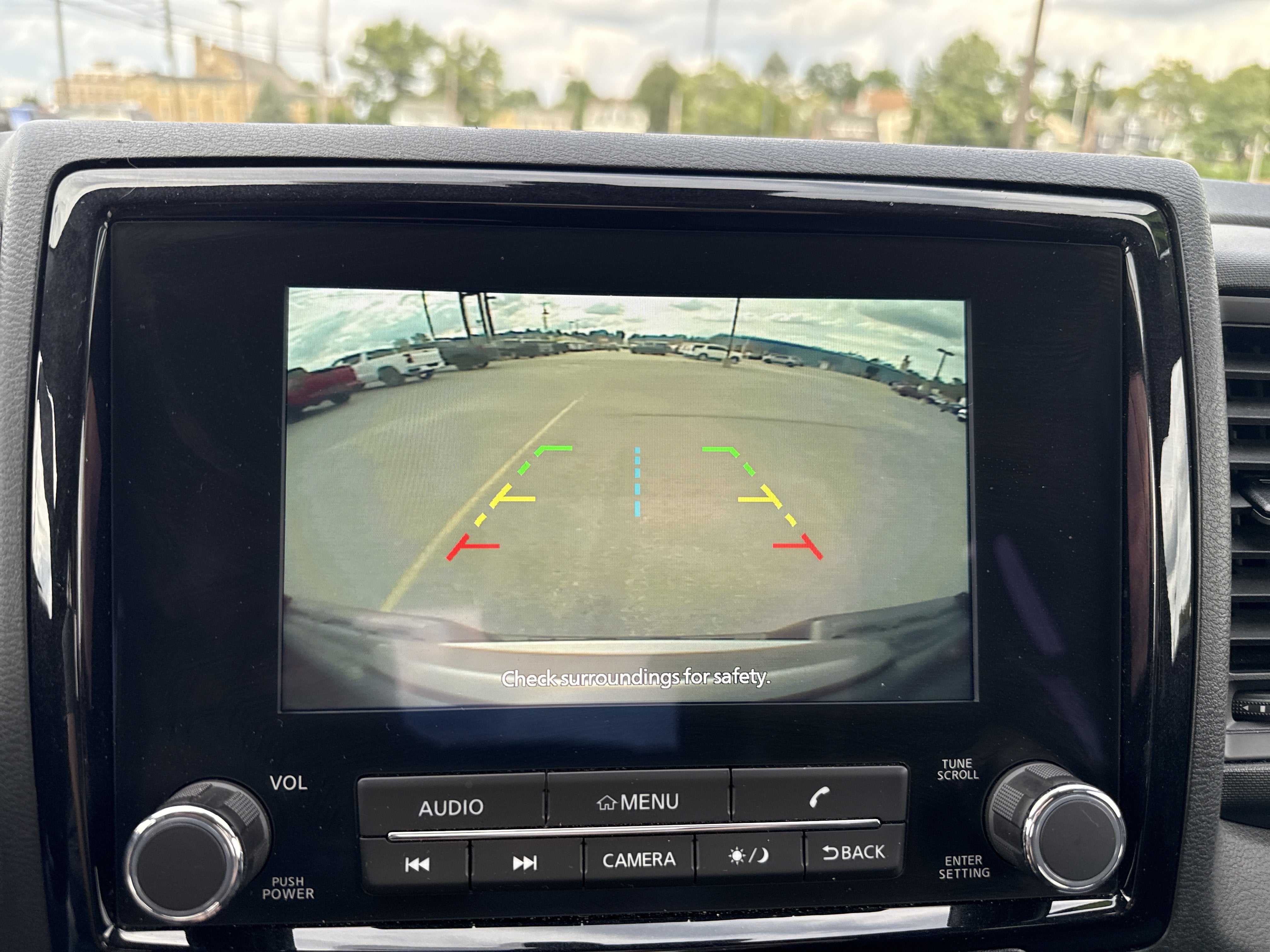2022 Nissan Frontier S