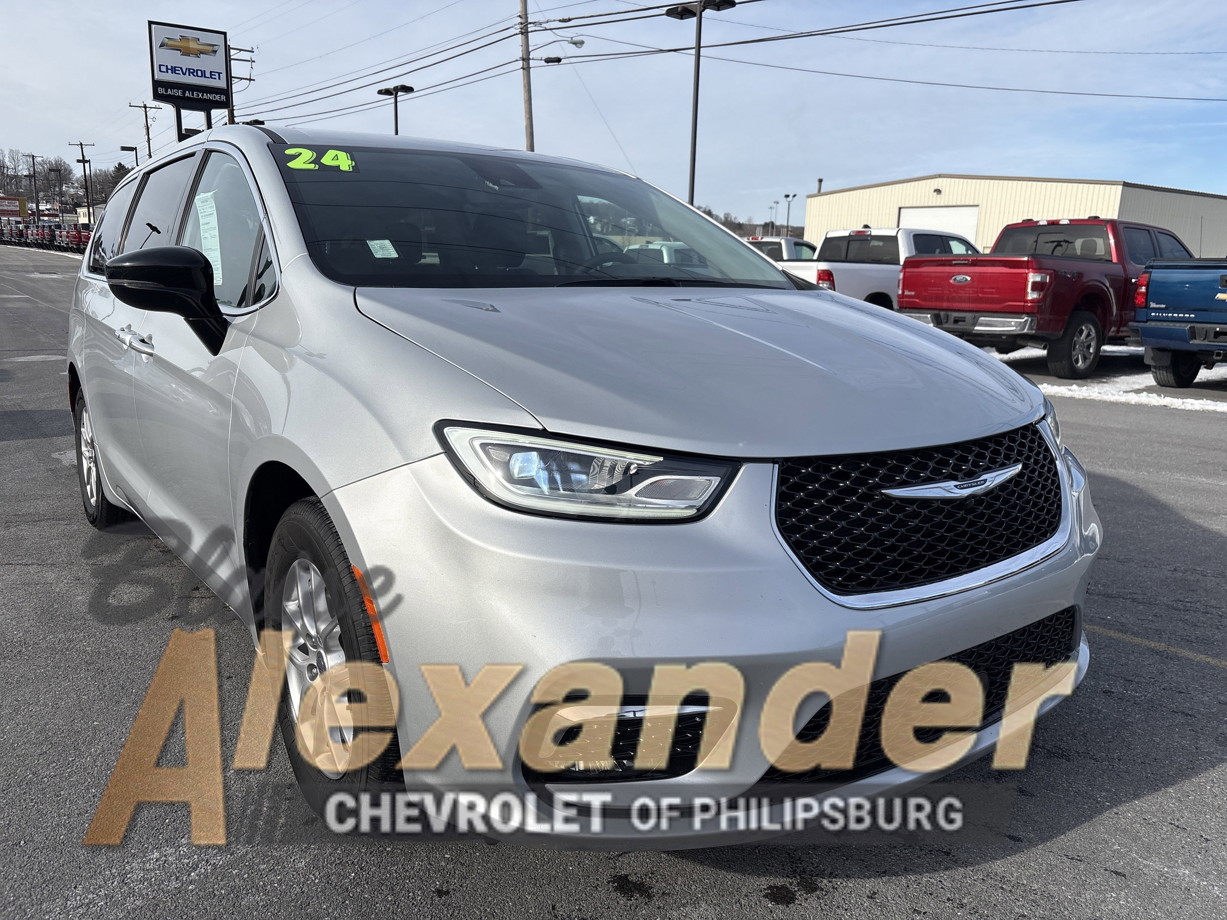 2024 Chrysler Pacifica Touring L